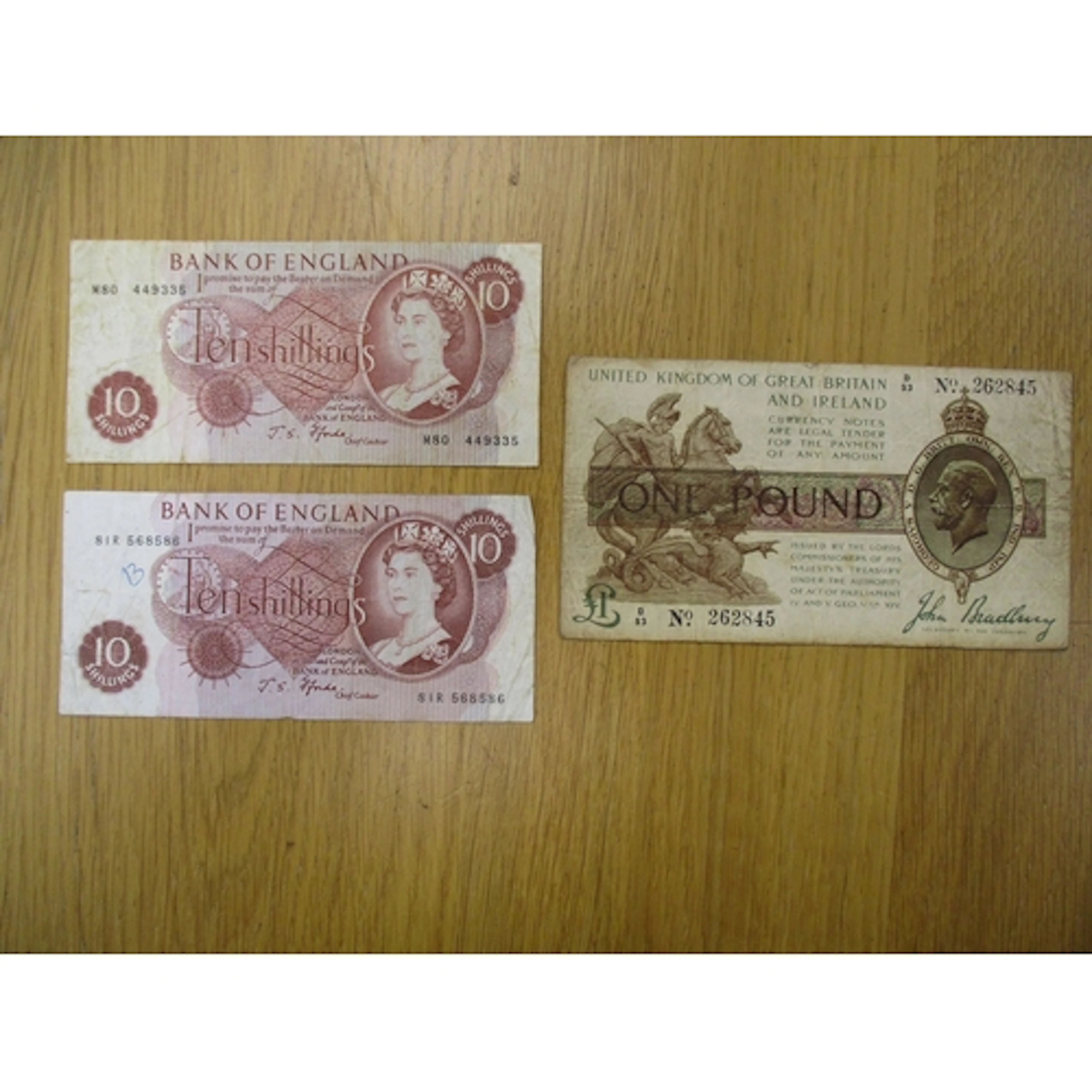 J.S. Bradbury. £1 D/53 262845 fair (Duggleby T16) plus Fford...