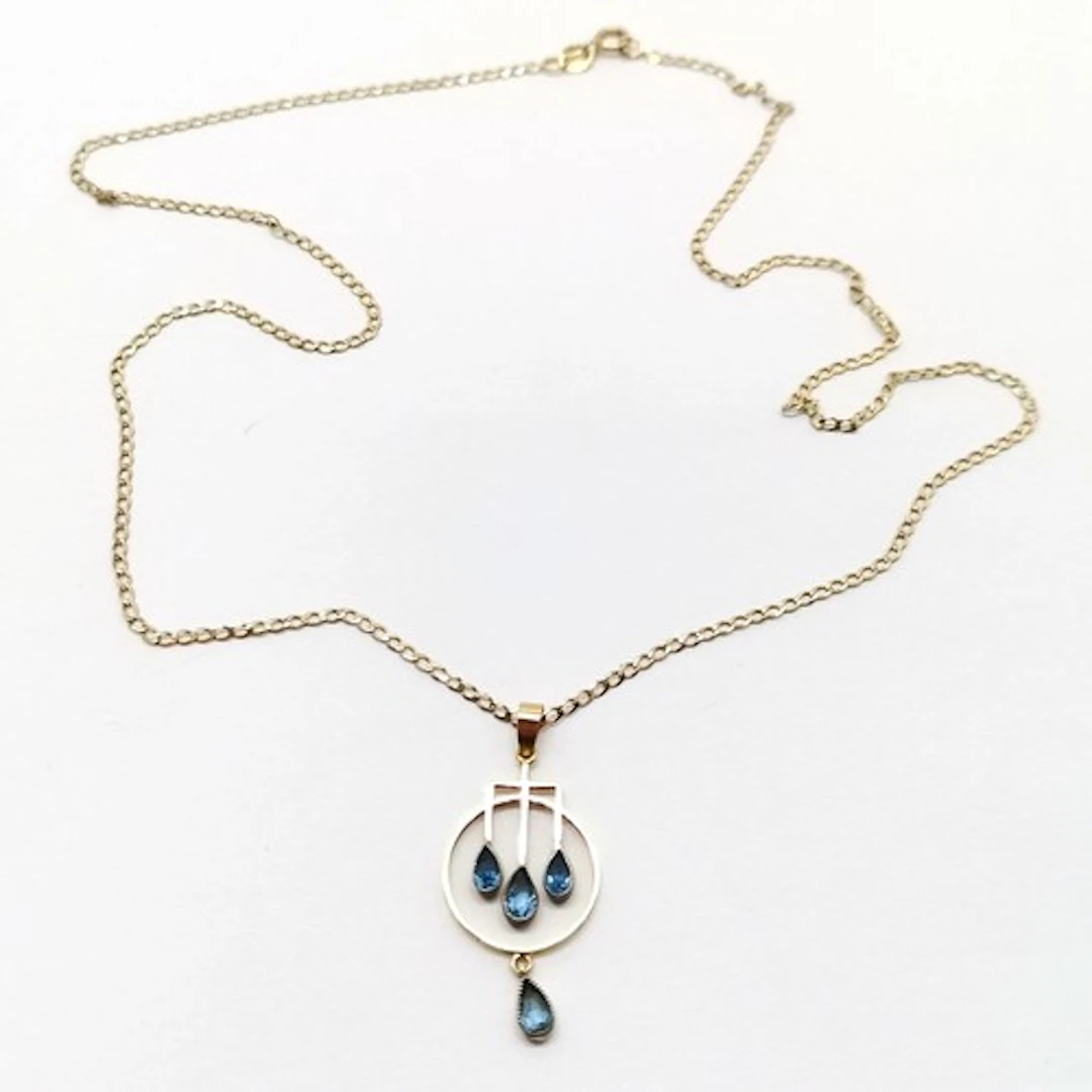 Antique 9ct marked gold Art Nouveau blue stone pendant (3cm)...