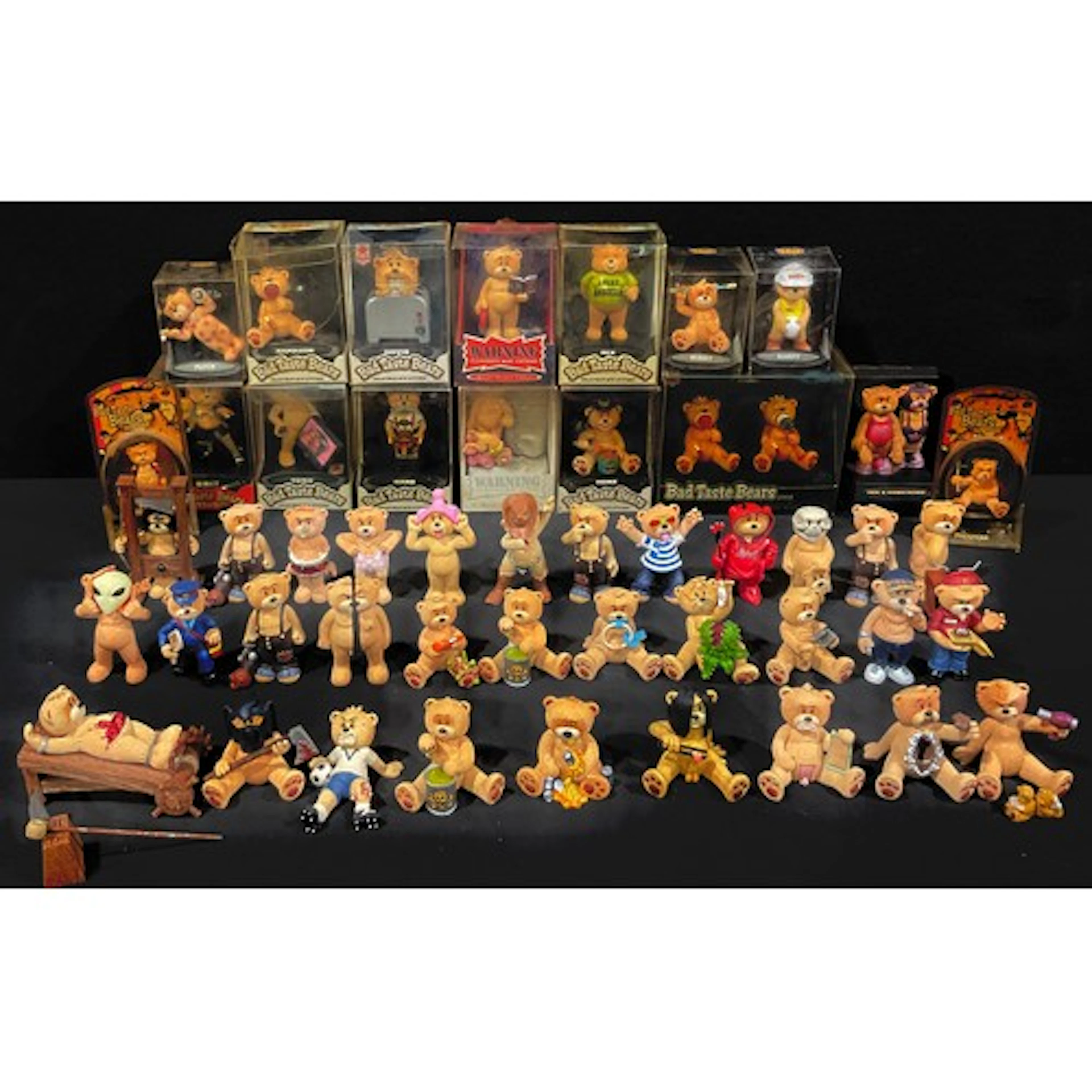 Bad Taste Bears - A large quantity of boxed & unboxed Bad Ta...