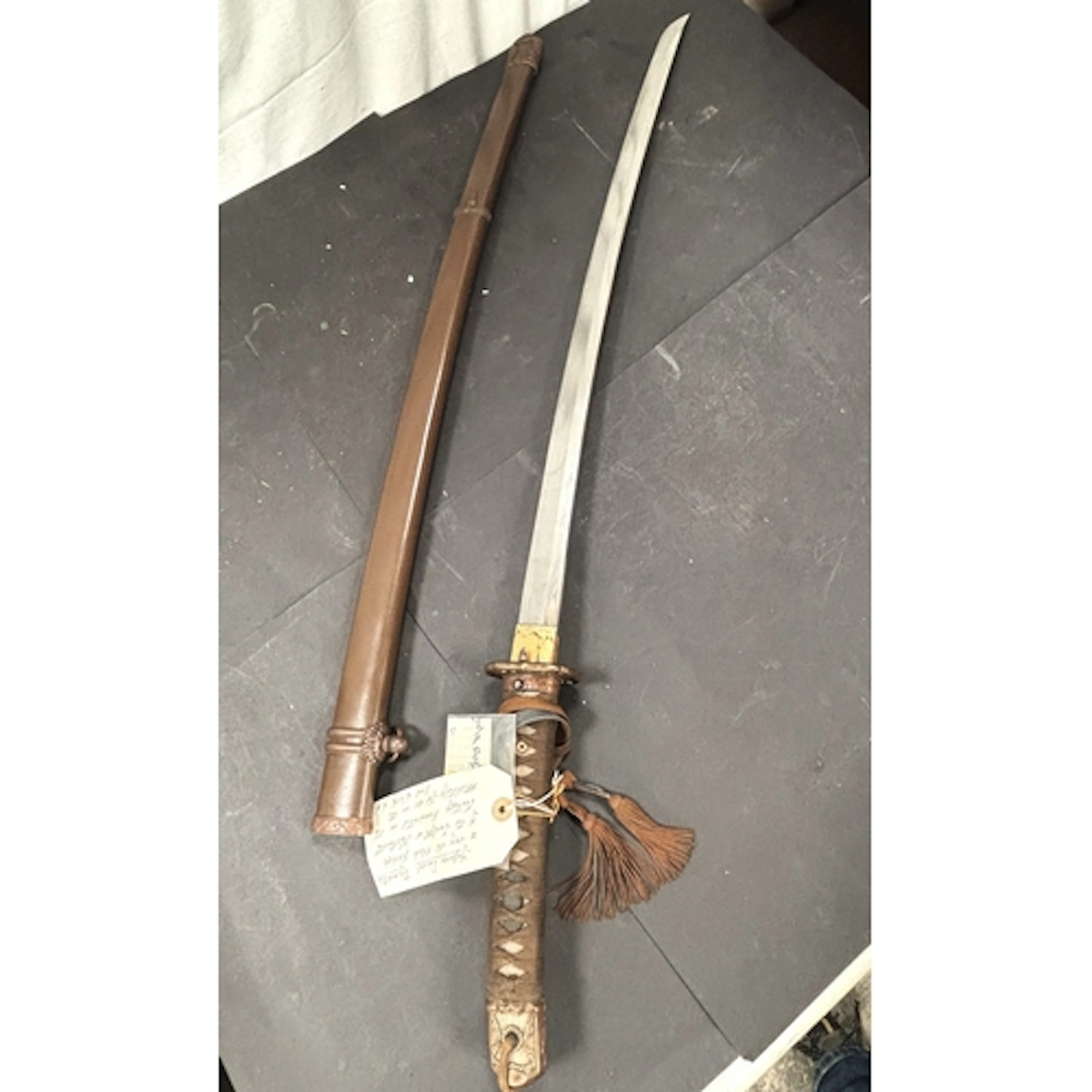 A WWII Shin-Gunto Japanese Neo Katana, single edged blade, t...
