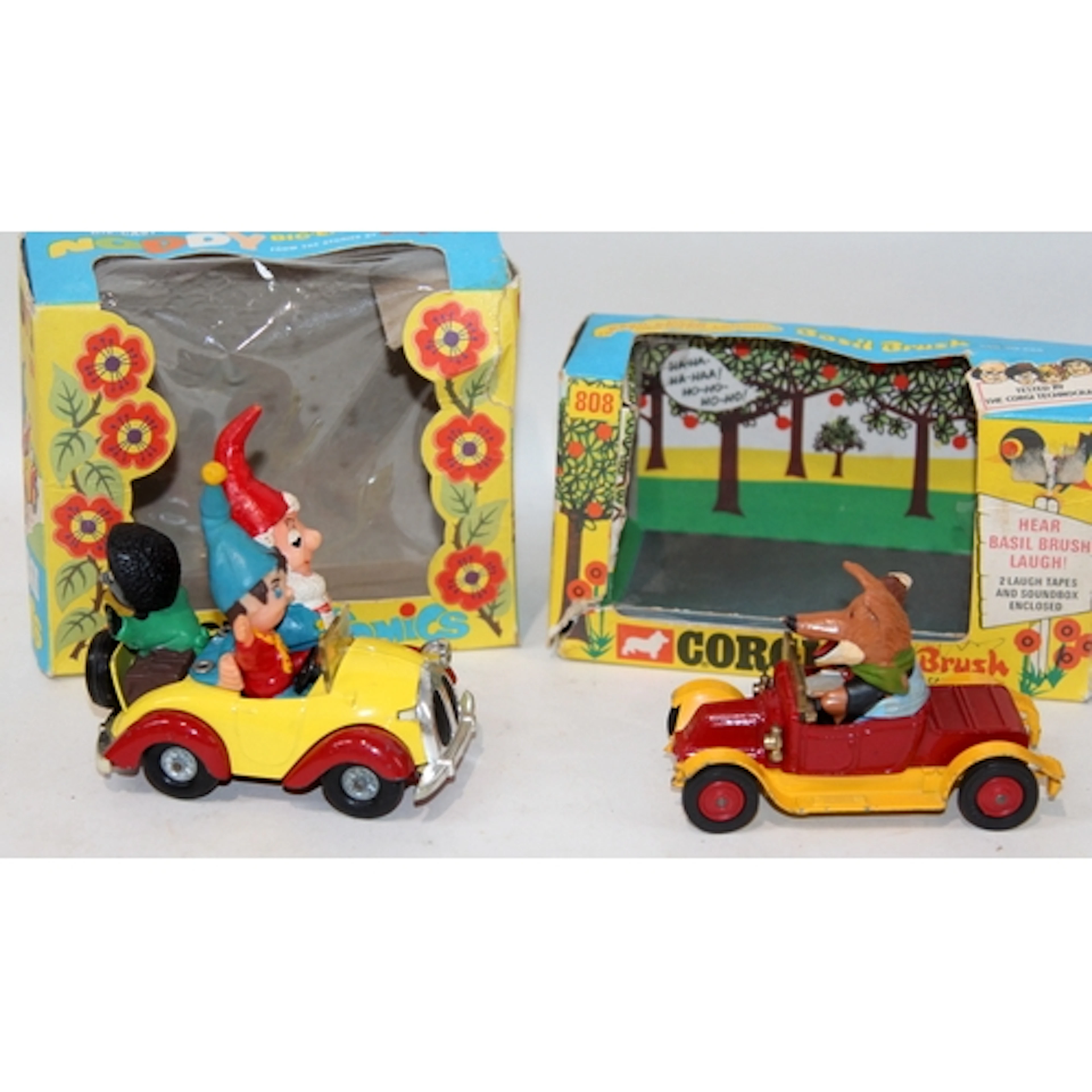 Rare vintage Corgi Comics Noddy, Big Ears and Golly car. Sec...