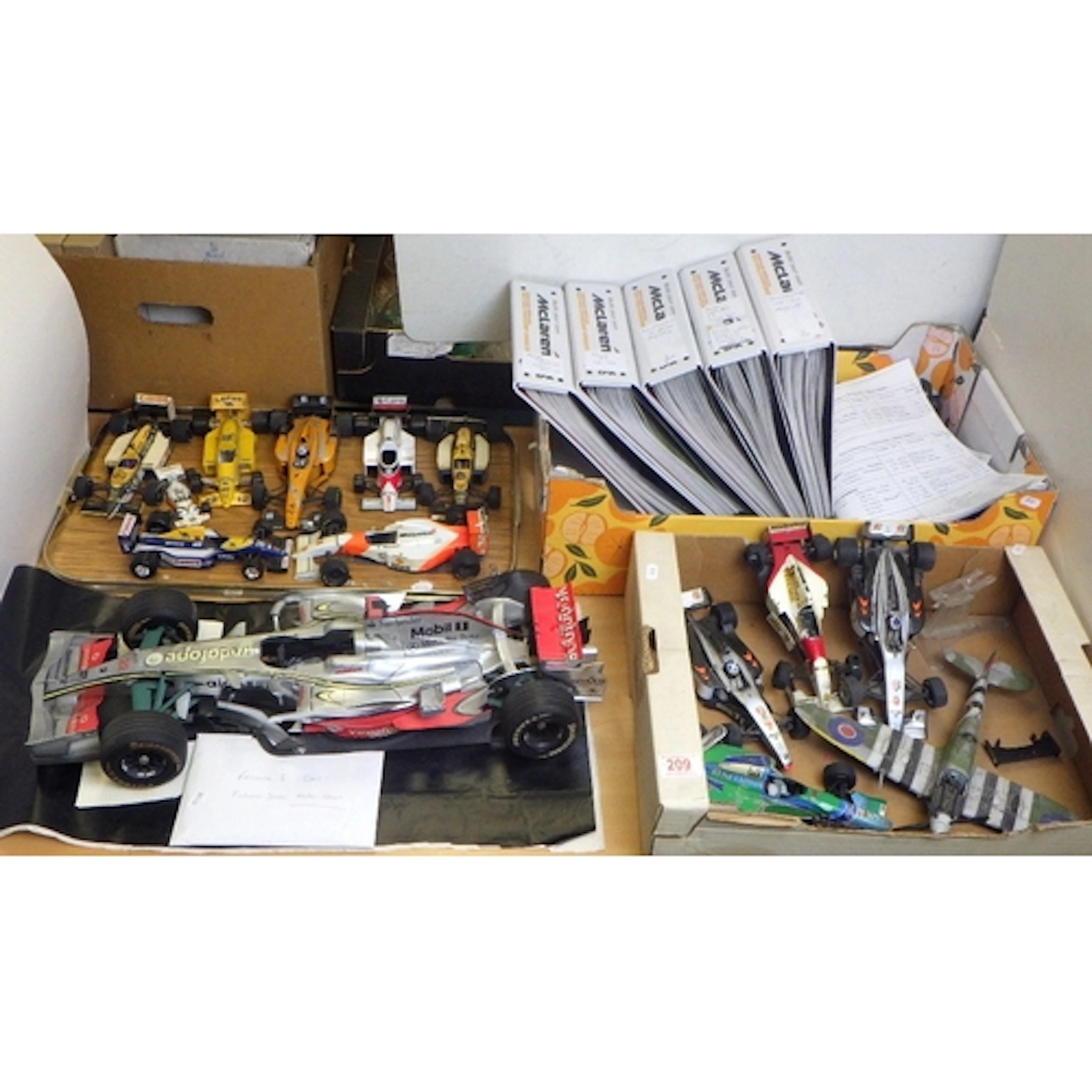 A collection of model F1 cars & ephemera etc AF