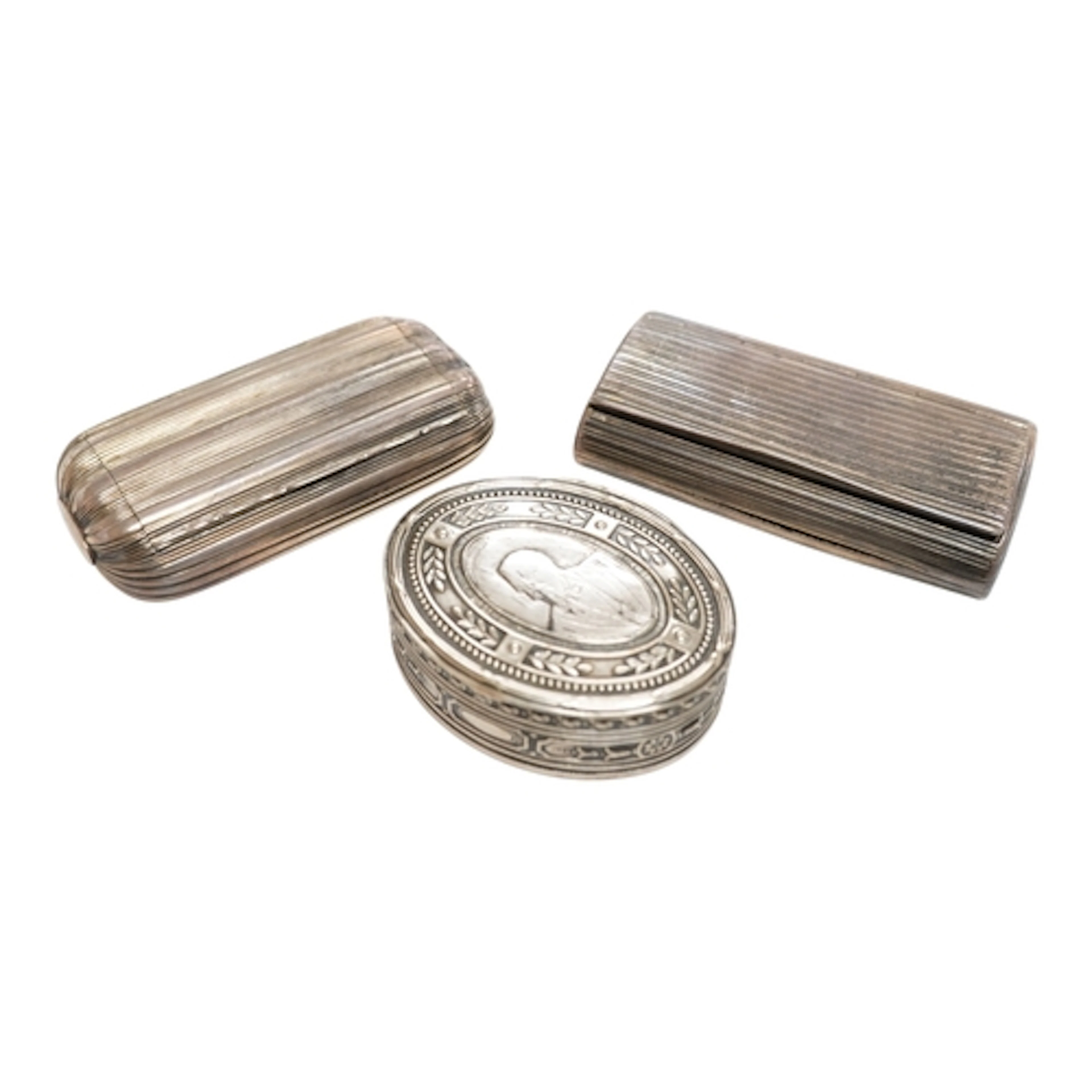 A George IV silver snuff box, of fluted ribbed form, Thomas ...