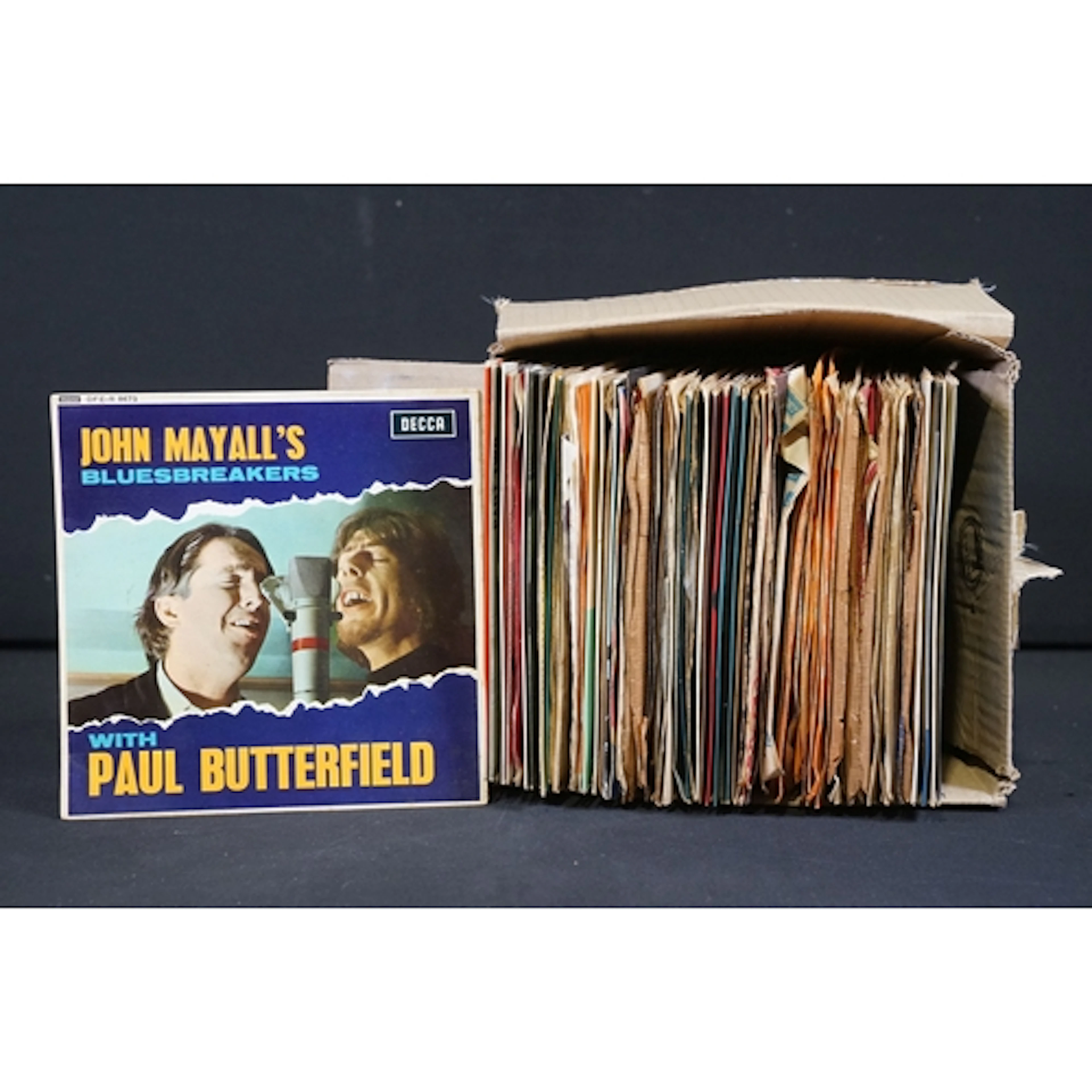 Vinyl - Over 70 mainly 1950s and 60s 7" singles and EPs to i...