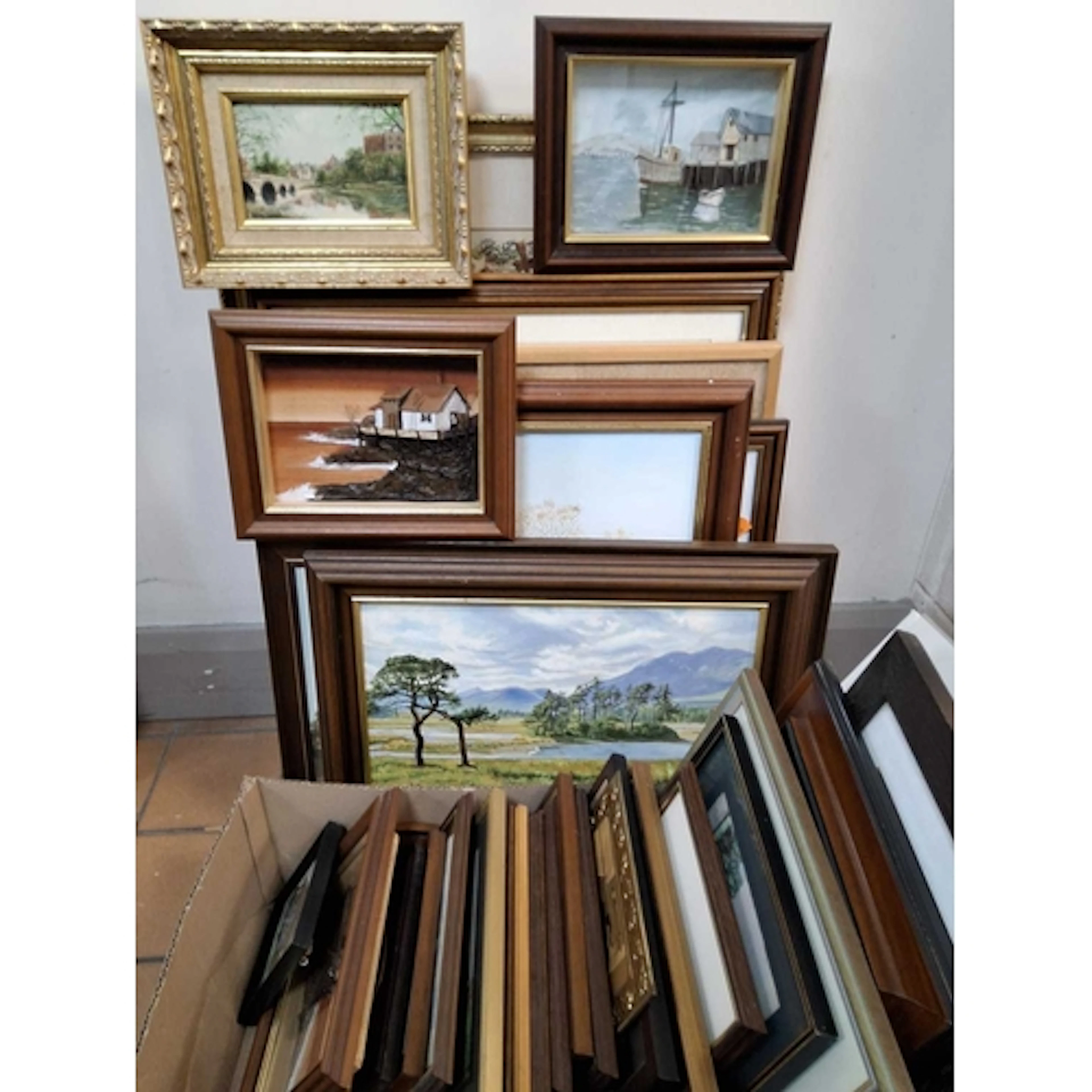 A QUANTITY OF PICTURES AND PRINTS, to include an Alan Preece...