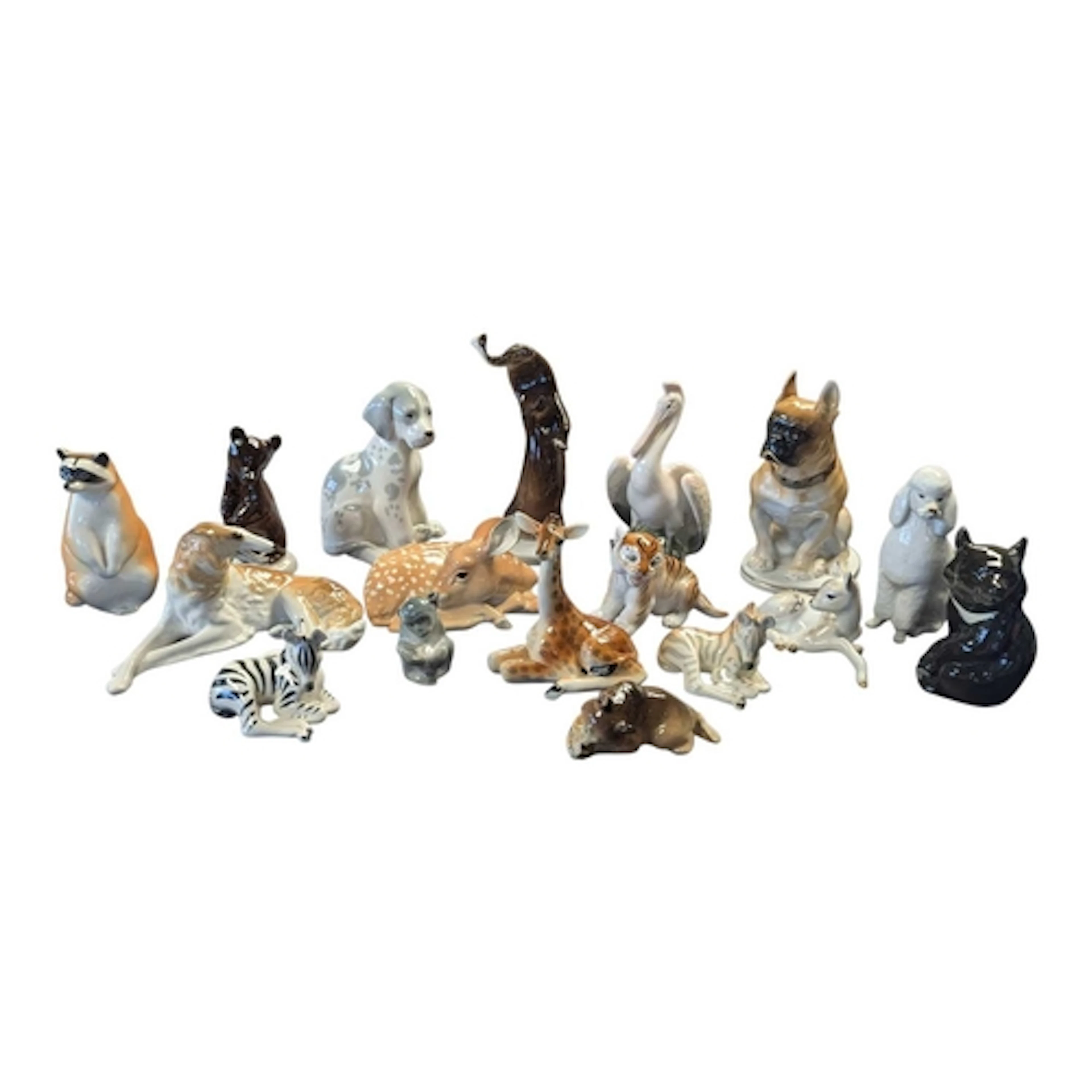 A collection of vintage 20th century USSR Russian porcelain ...