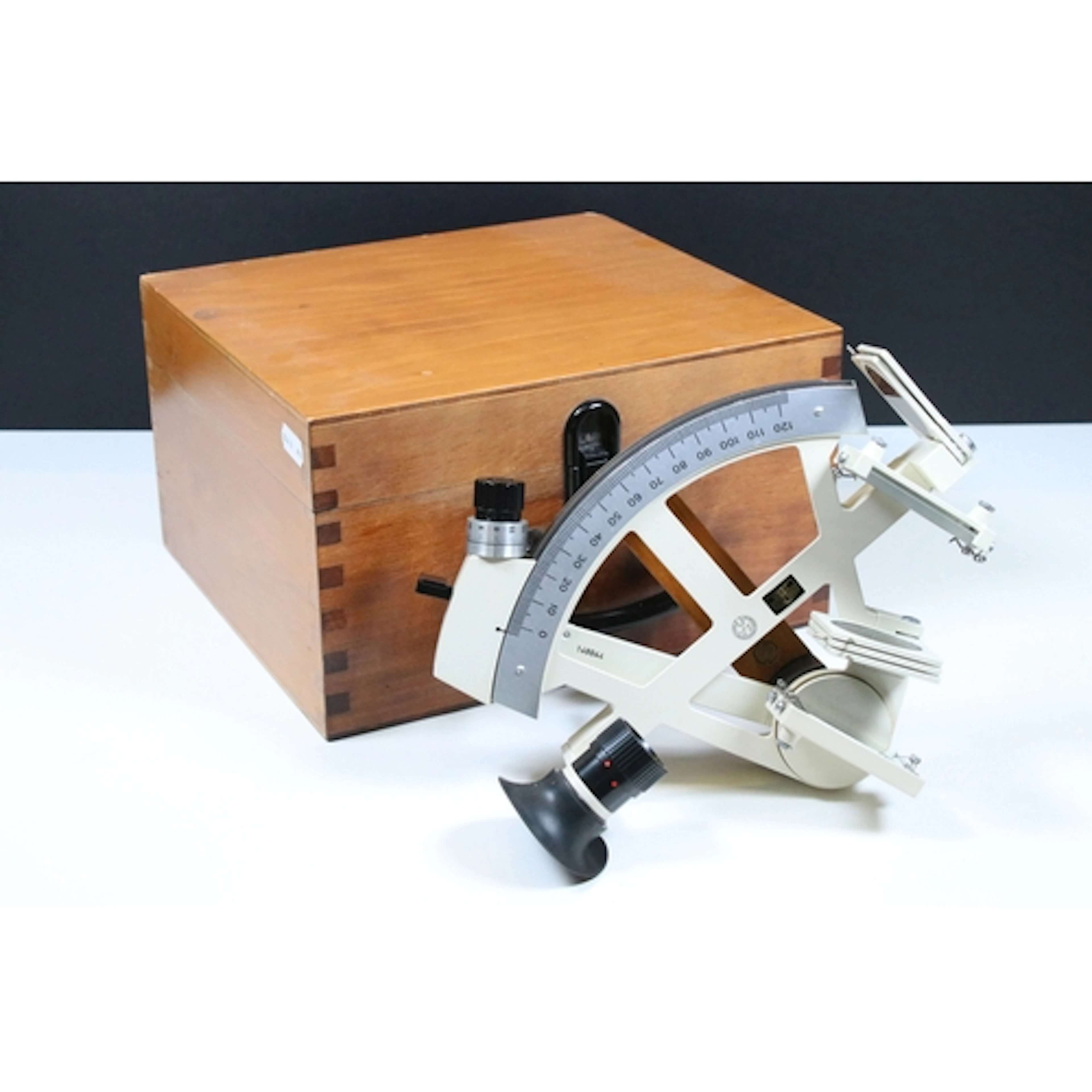 Carl Zeiss Jena sextant, model no. 148044, within fitted box