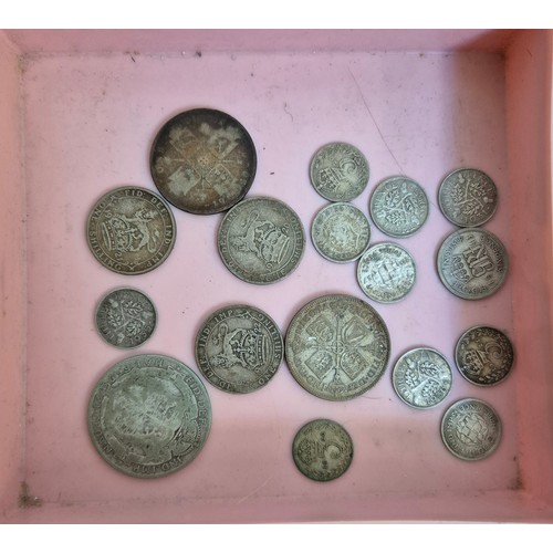 A tray of assorted GB silver coins dated 1920 to 1946.
