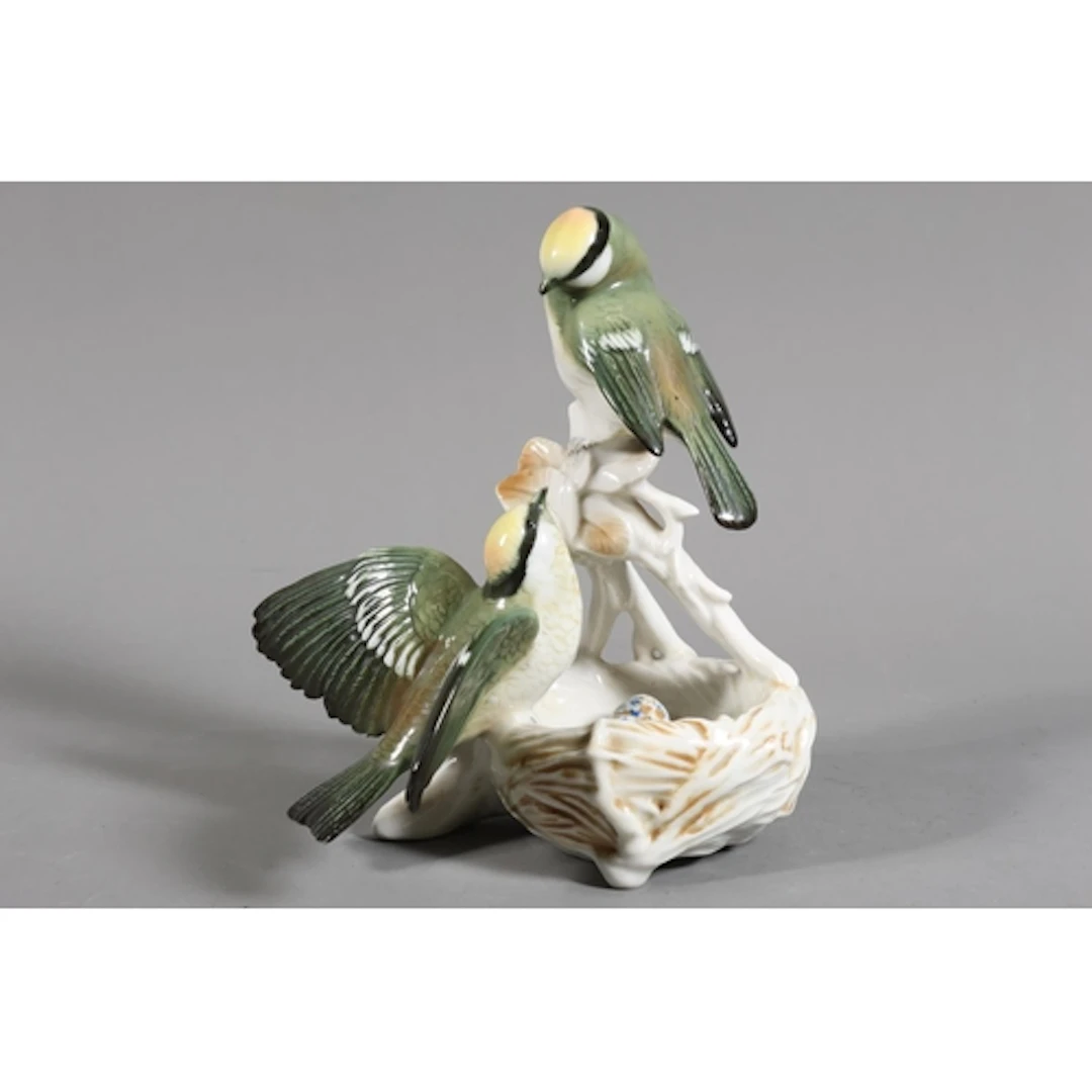 Karl Ens porcelain model depicting a pair of Golden-Crowned ...