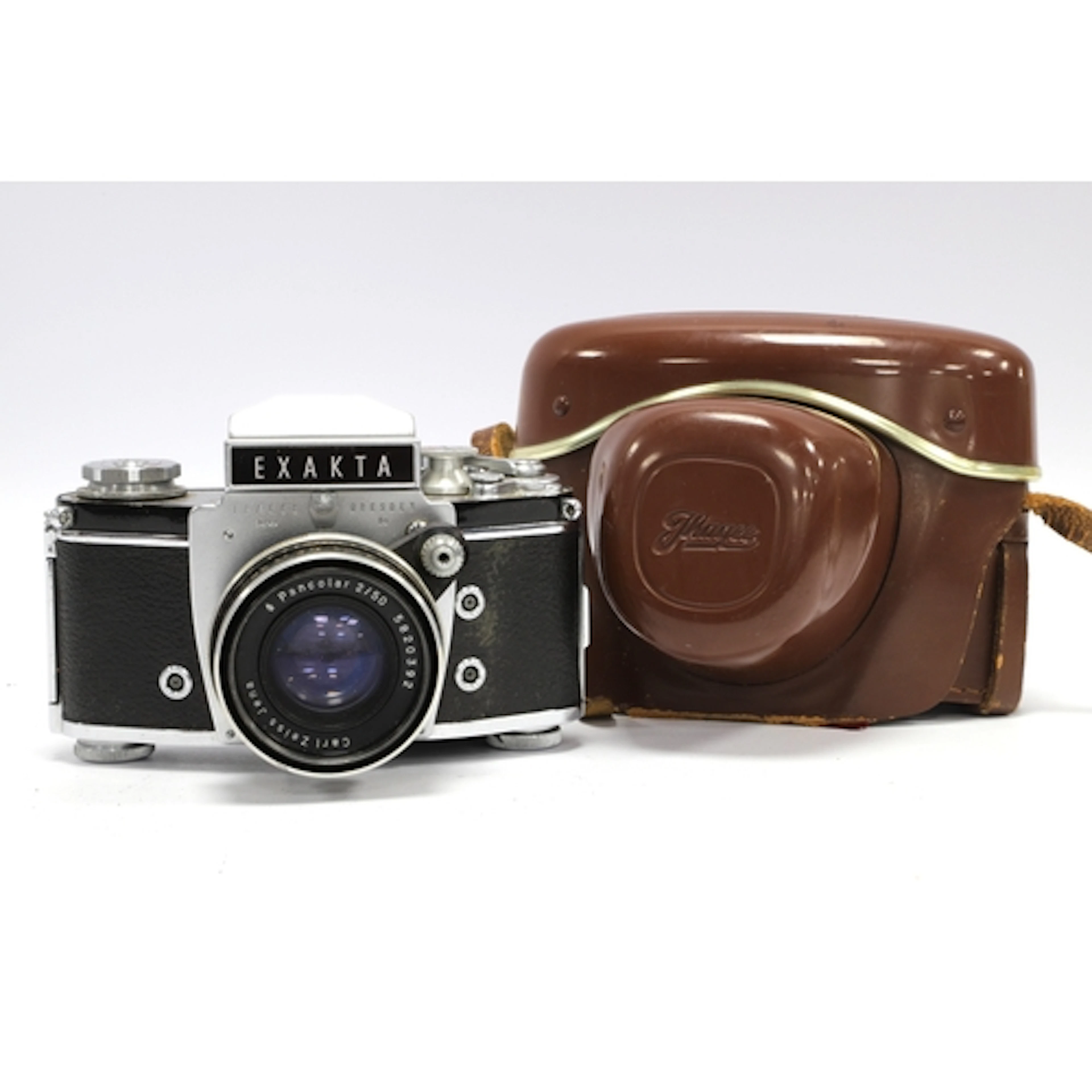 Exakta Varex 11a Ihagee Dresden 35mm Film Camera with attach...