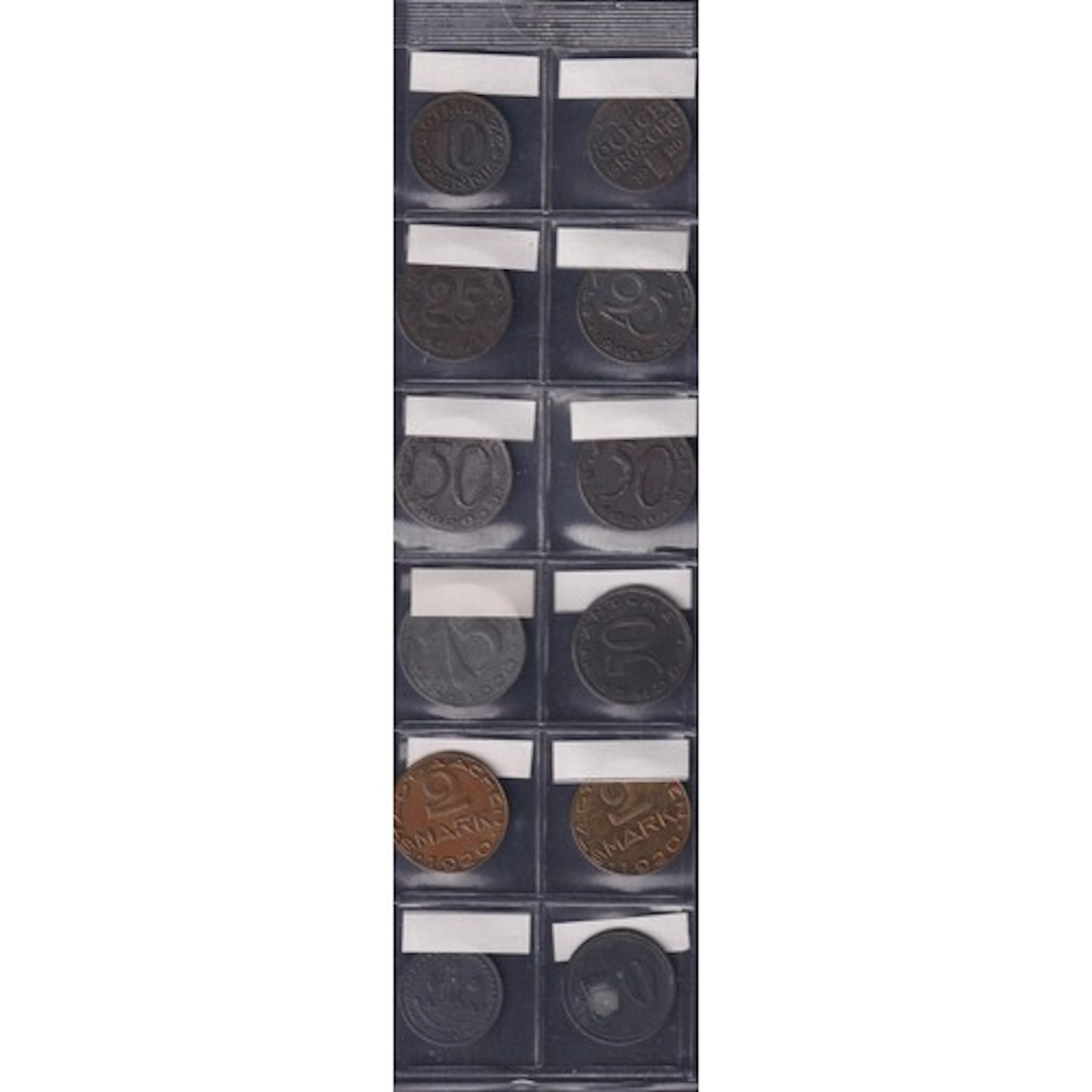 An extensive collection of German Notgeld tokens, dated 1917...