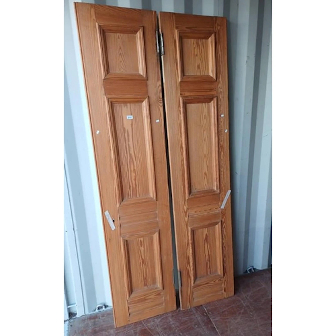 PAIR OF PITCH PINE DOORS, 21OCM TALL X 48.5CM WIDE