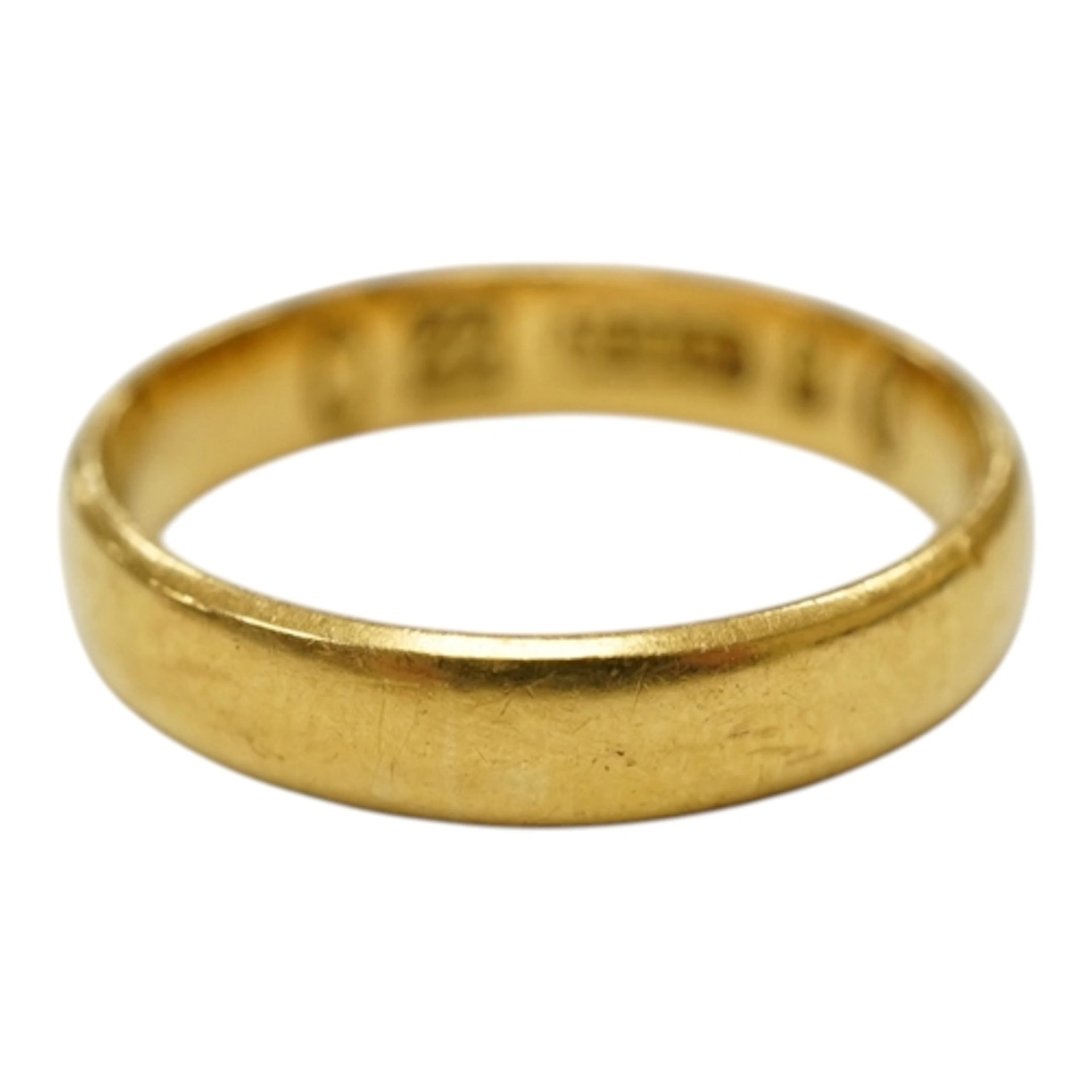 A late Victorian Scottish 22ct gold wedding band, Edinburgh,...