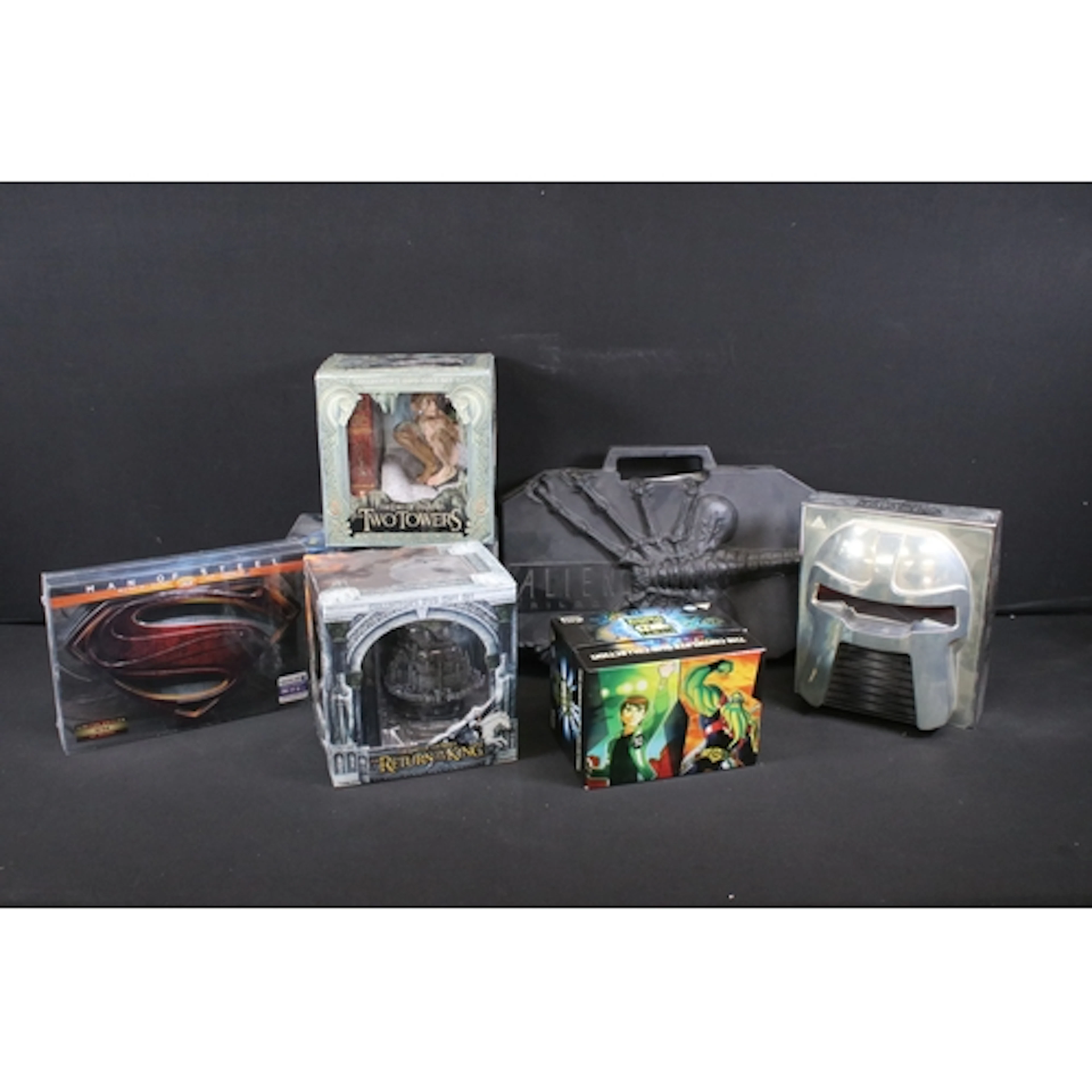 Film - Seven DVD / VHS Box Set specials to include Alien Tri...