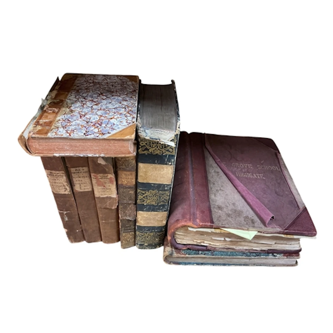 ° ° Antiquarian books and manuscript school records – The Gr...