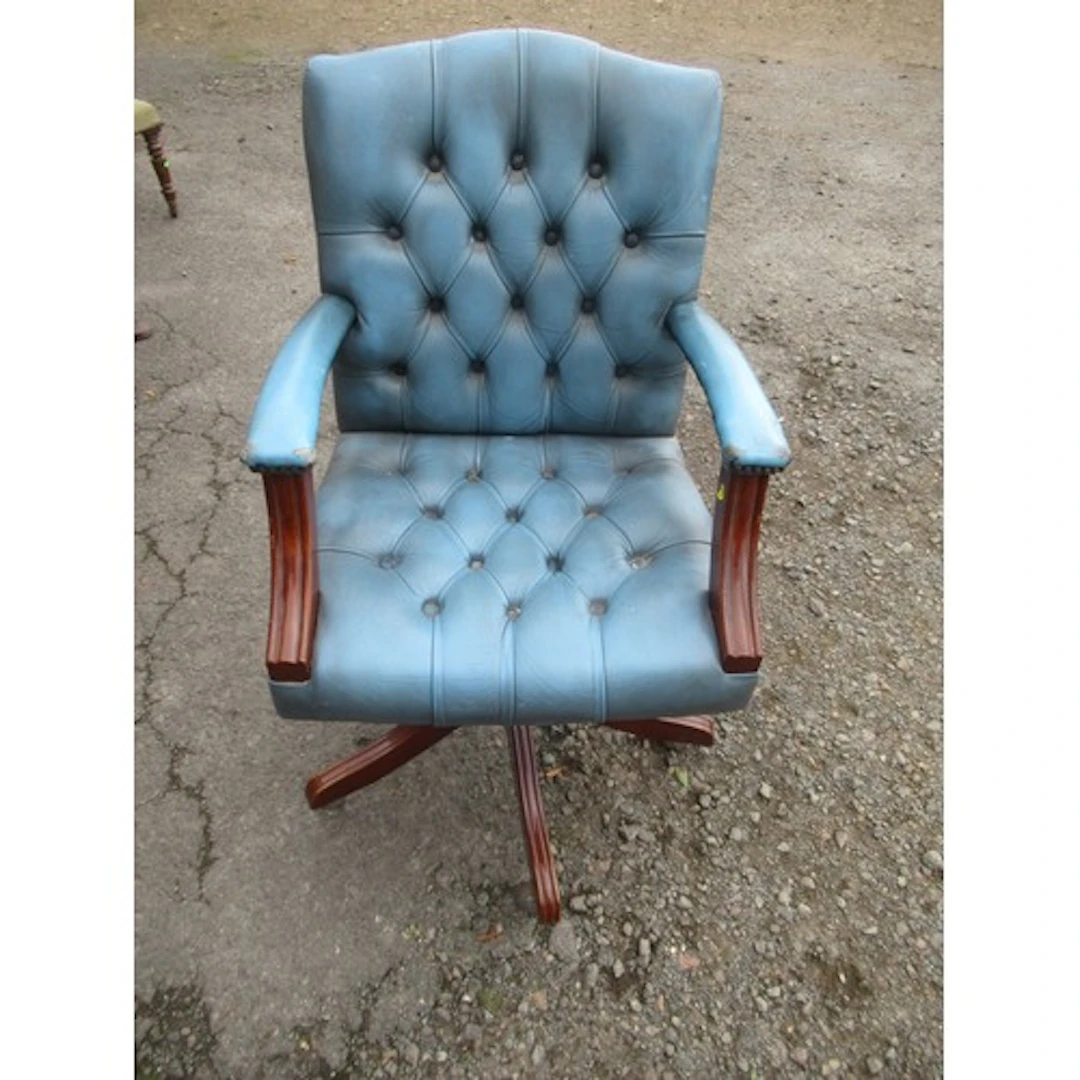 An office chair TRADE ONLY