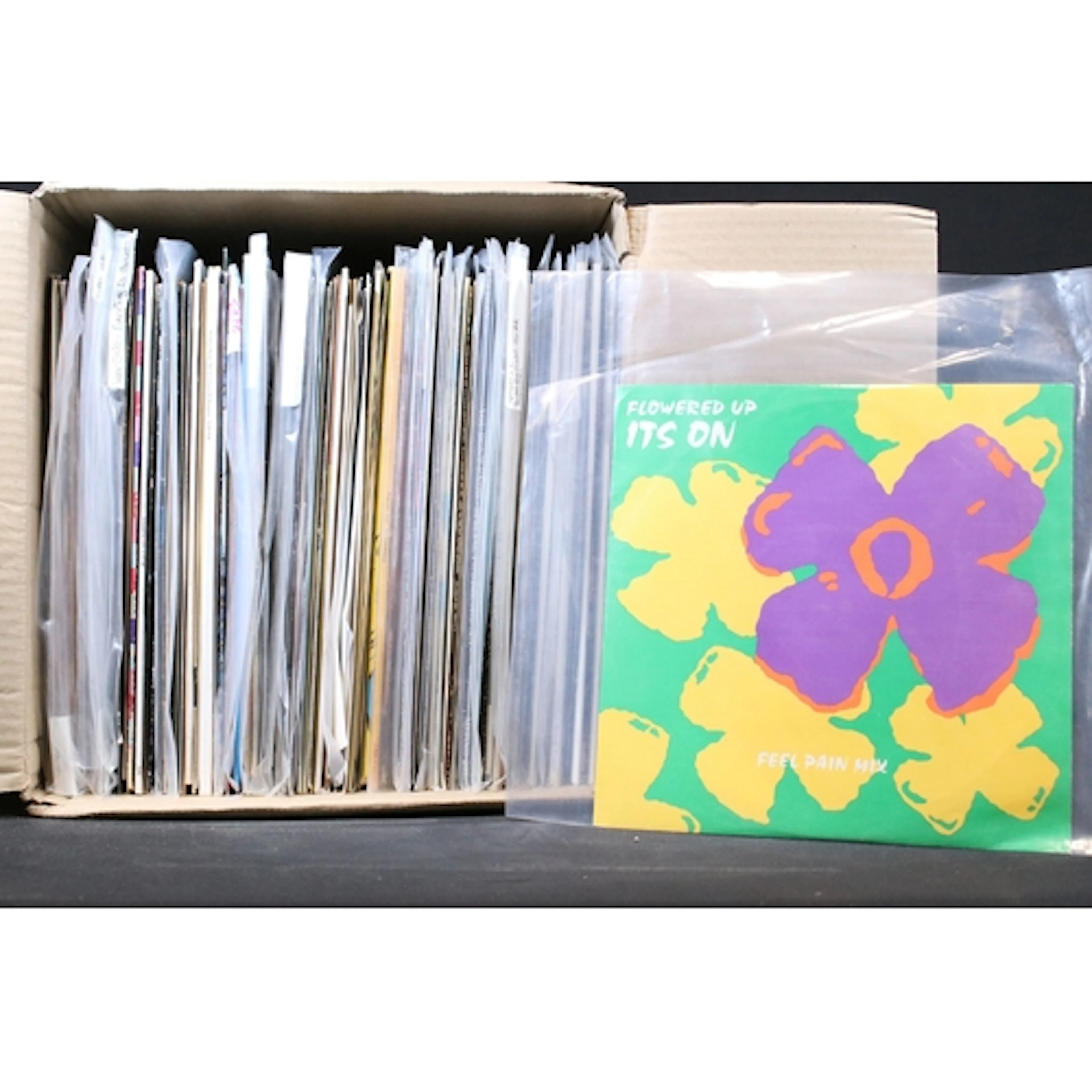 Vinyl - Over 85 rock & pop 12" singles to include David Bowi...