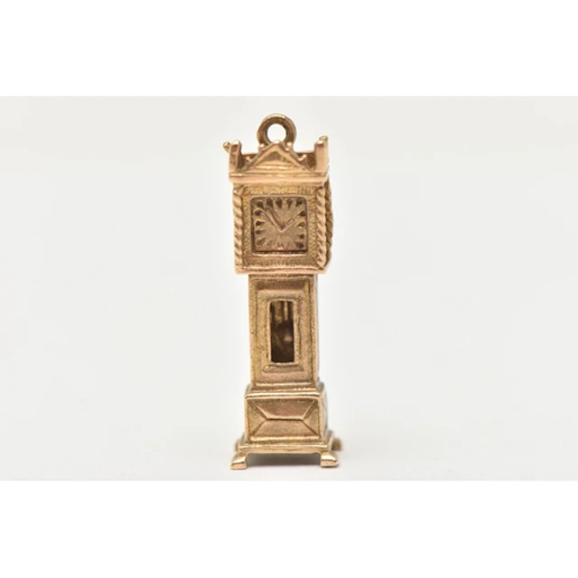 A 9CT GOLD GRANDFATHER CLOCK CHARM, a yellow gold charm with...