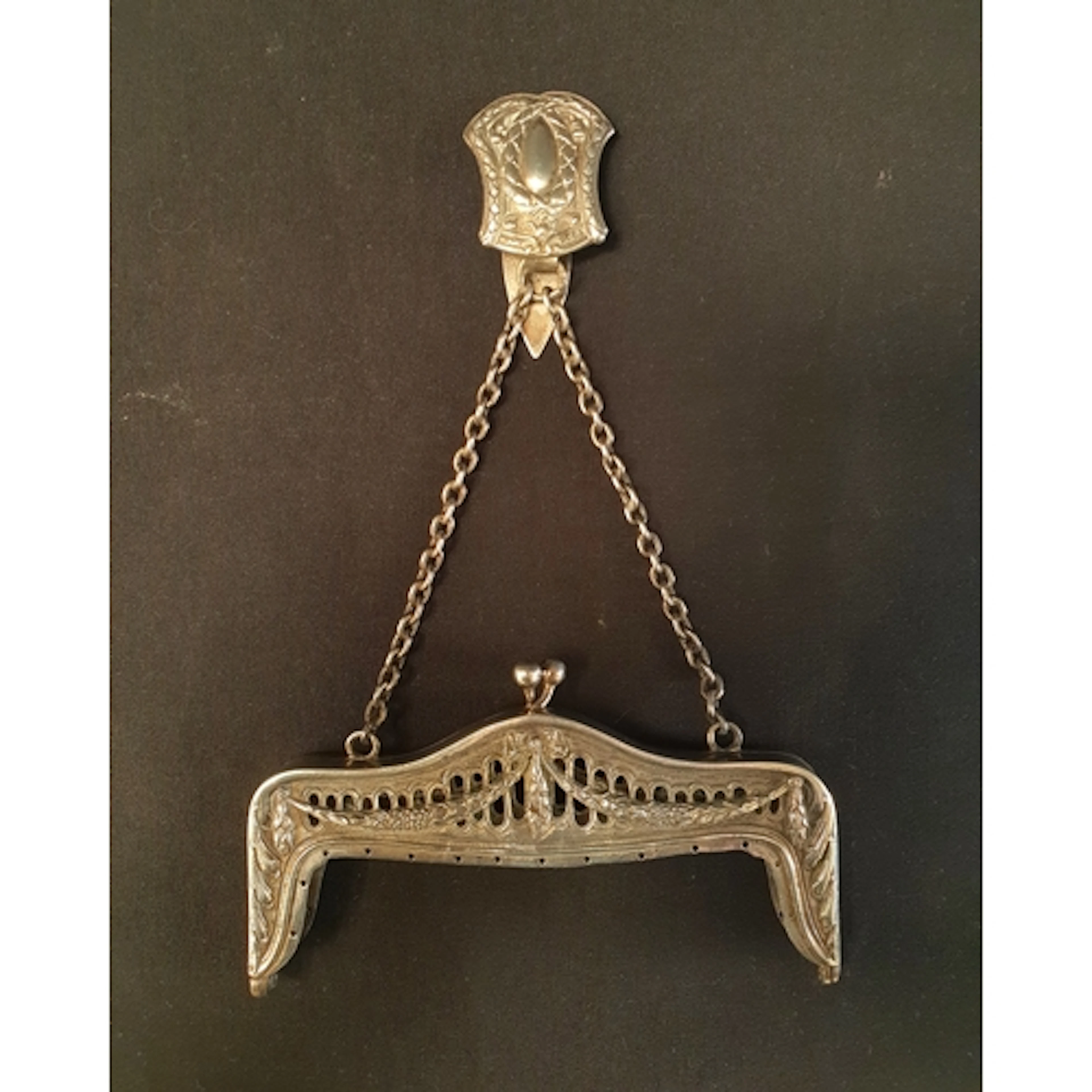 UNMARKED SILVER PURSE CANTLE/FRAME with pierced and swag dec...