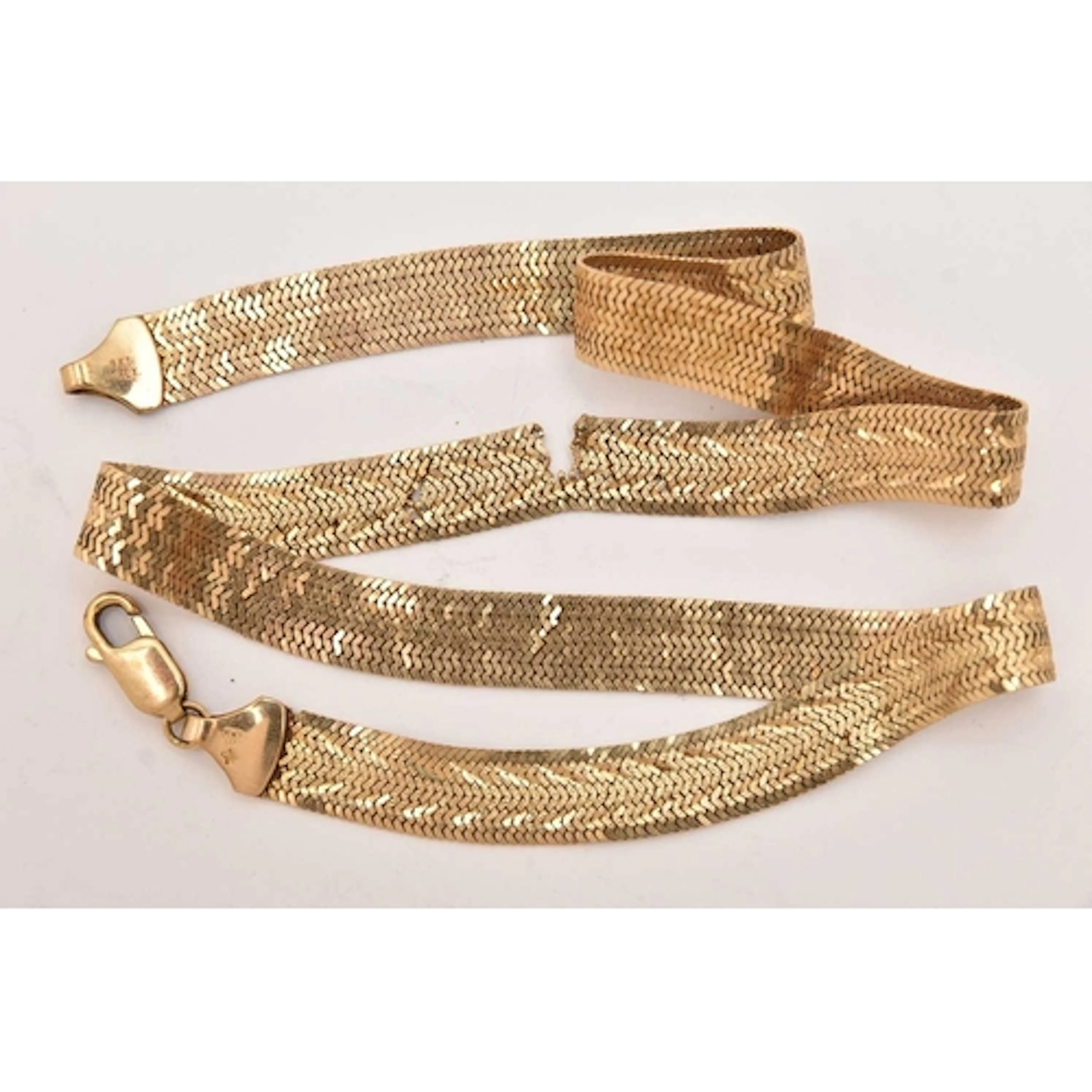 A 9CT GOLD ARTICULATED NECKLACE, AF broken and damaged will ...