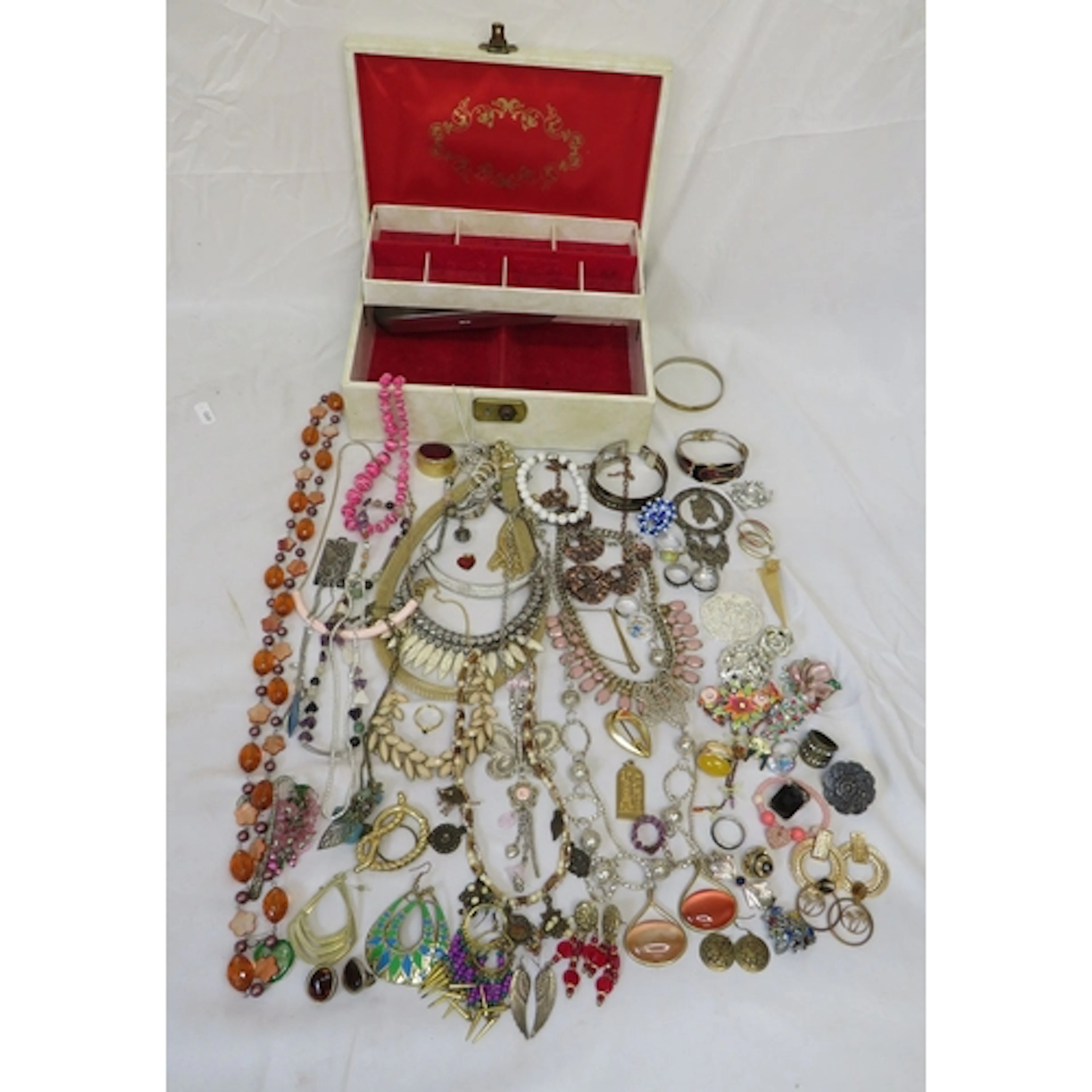 Costume Jewellery incl. copper enamel blue pendant on silver...