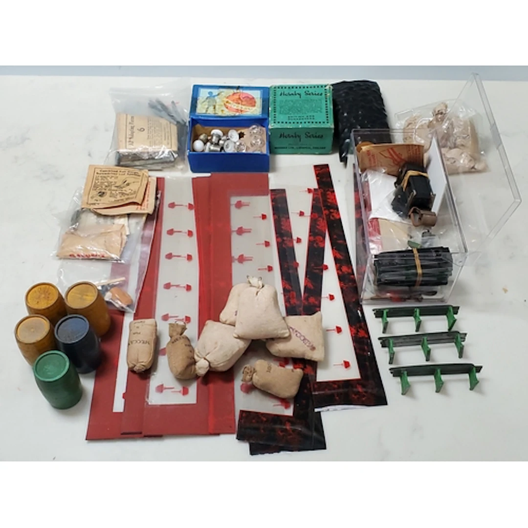 A collection of assorted Hornby 0 gauge Accessories includin...
