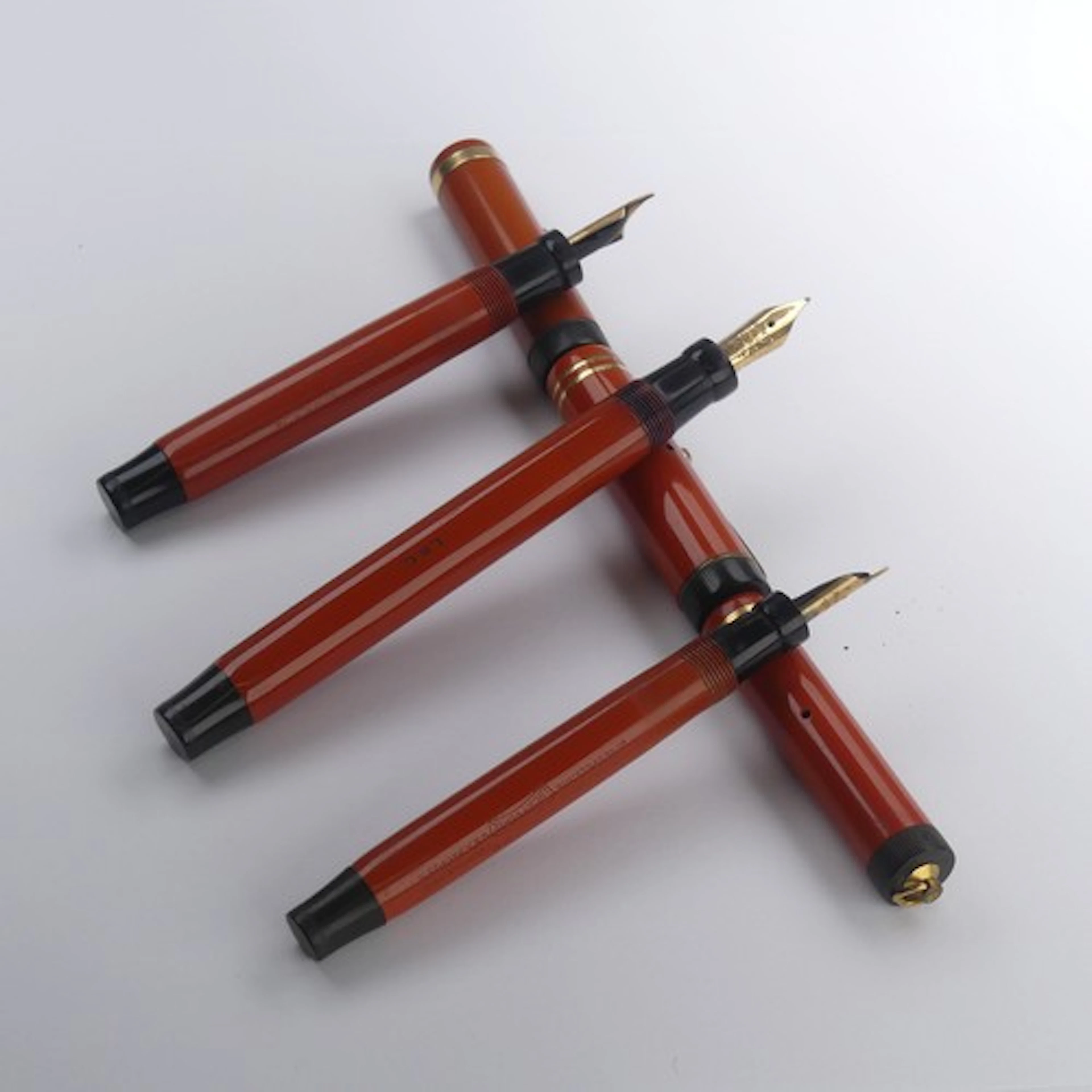 A Parker Duofold Lucky Curve Junior Fountain Pen, in 'Big Re...