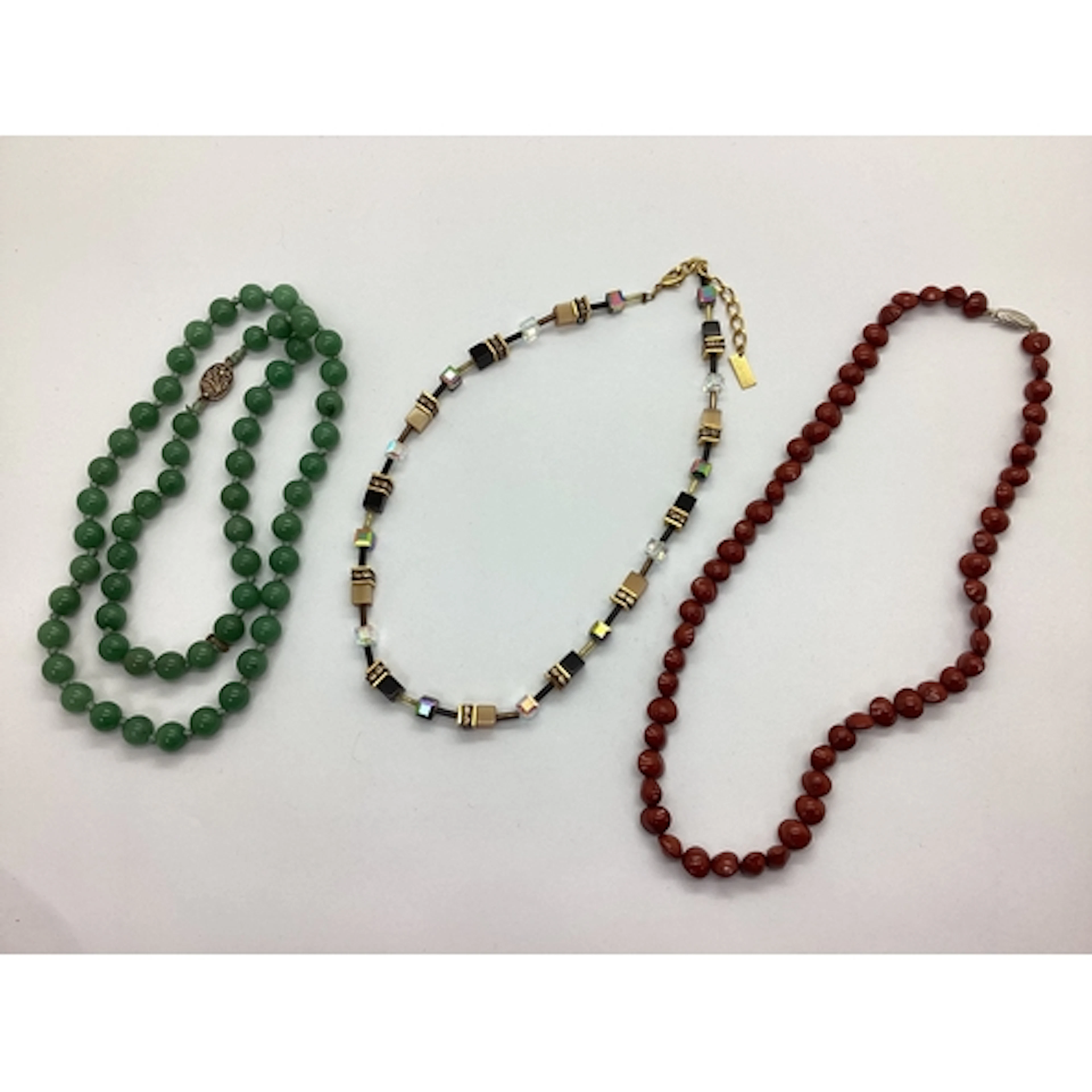 Coeur de Lion Modern Necklace, together with a green hardsto...
