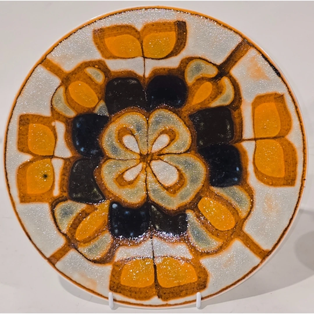 Poole Pottery studio 10" plate. mark 46, 1964-66, also impre...