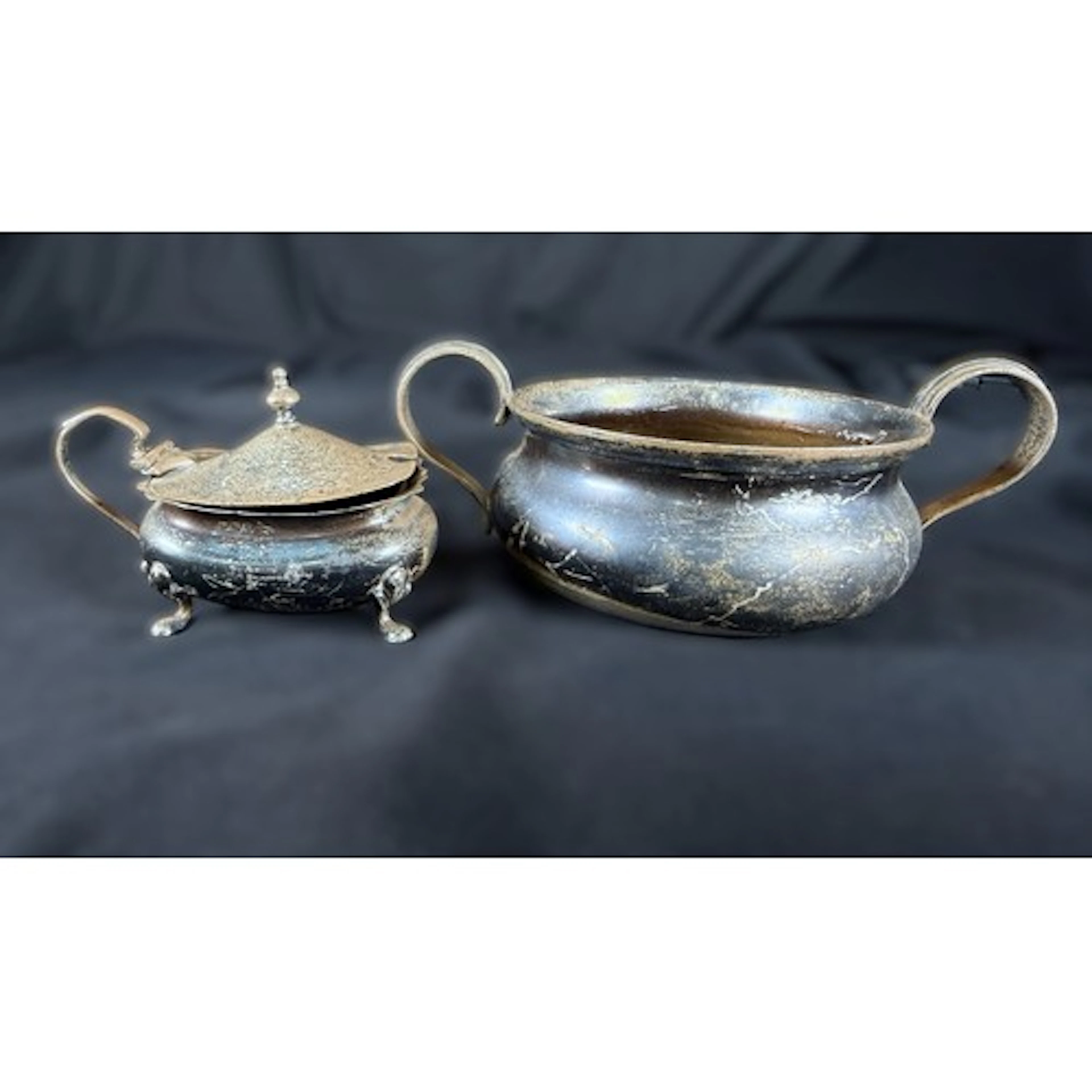 A shallow 2 handled hallmarked silver bowl, Chester 1924; a ...