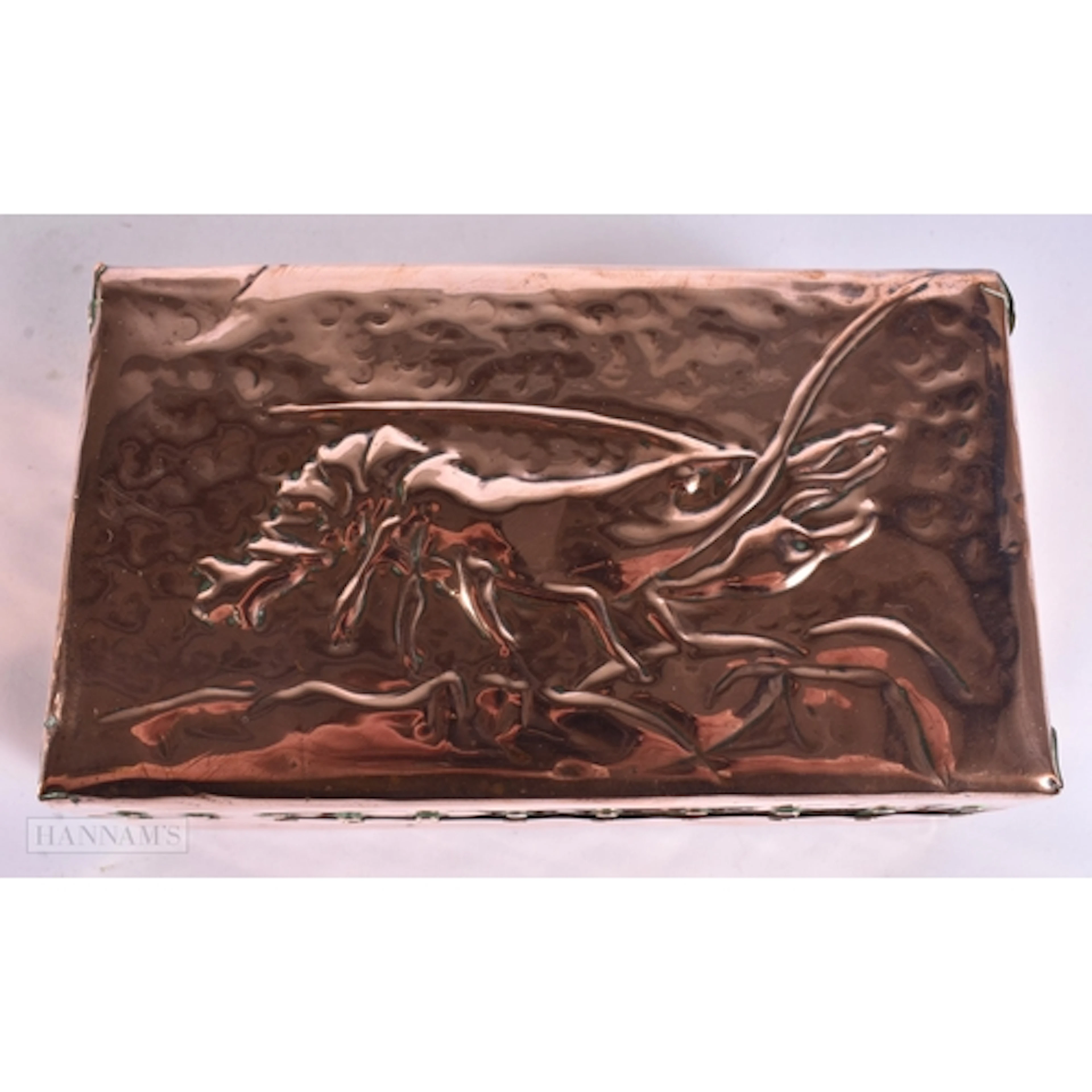 AN ART DECO COPPER LOBSTER JEWELLERY BOX. 15 cm x 8.5 cm.