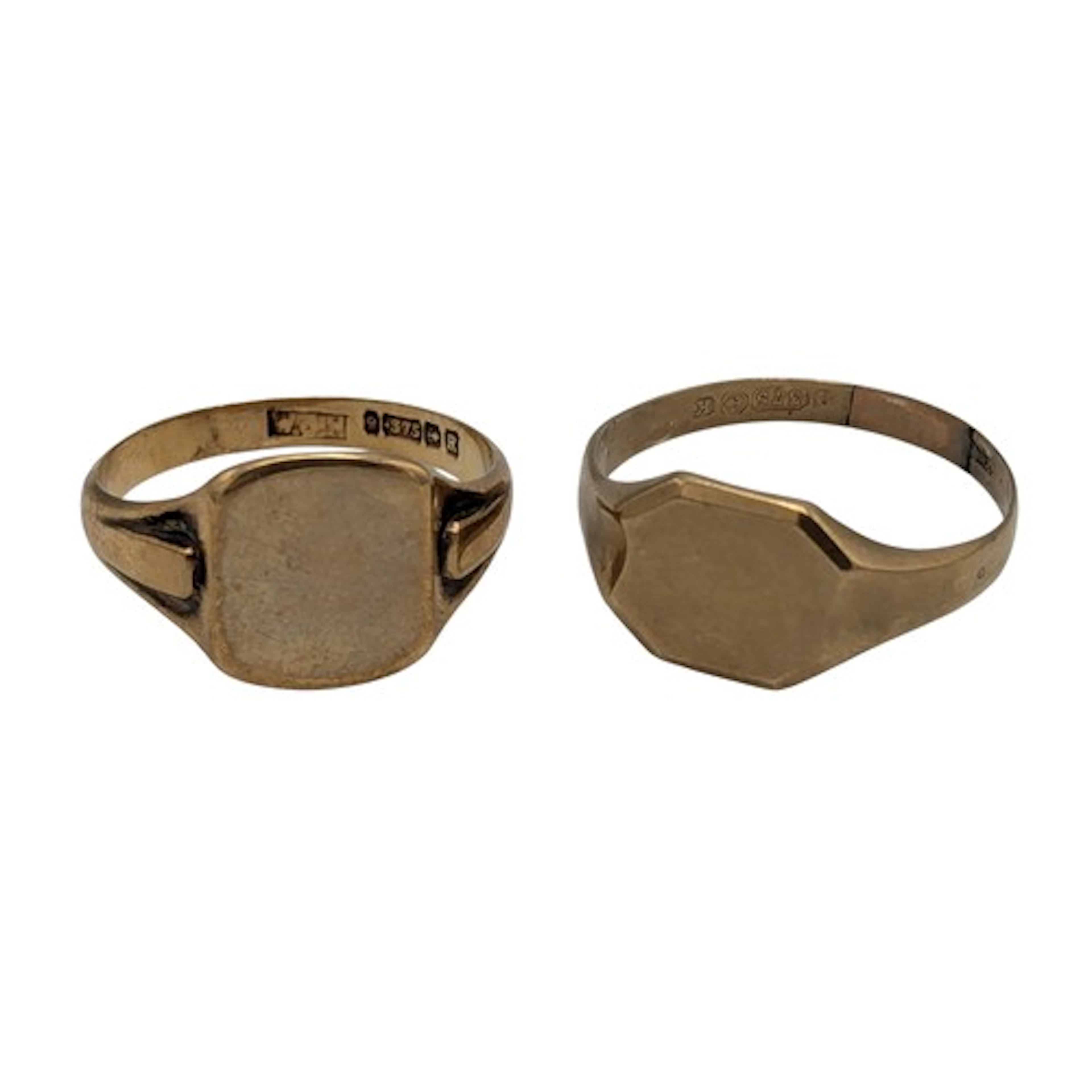 Rings - two 9ct gold shield panel signet rings, size Z & V, ...