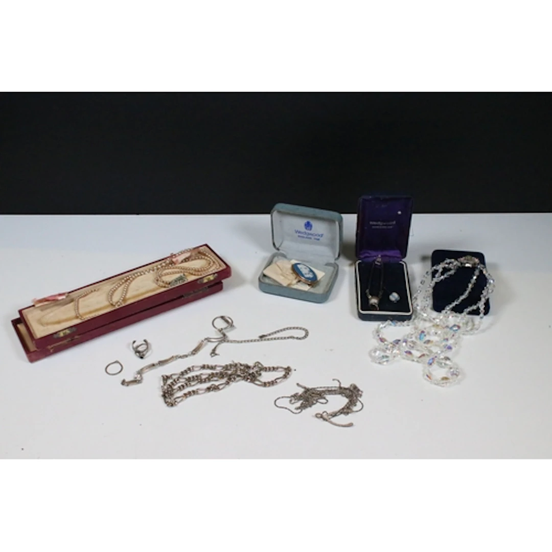 Collection of costume jewellery, to comprise Wedgwood exampl...