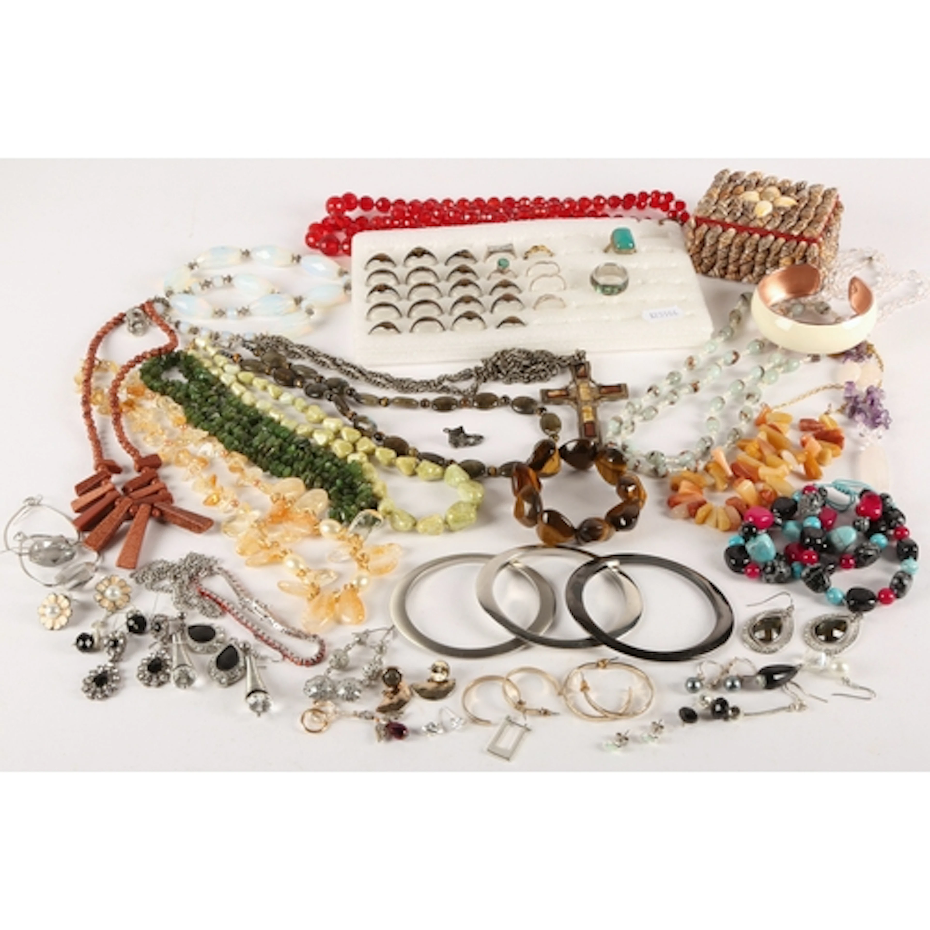 Costume jewellery, to include mood rings, necklaces, stiff b...