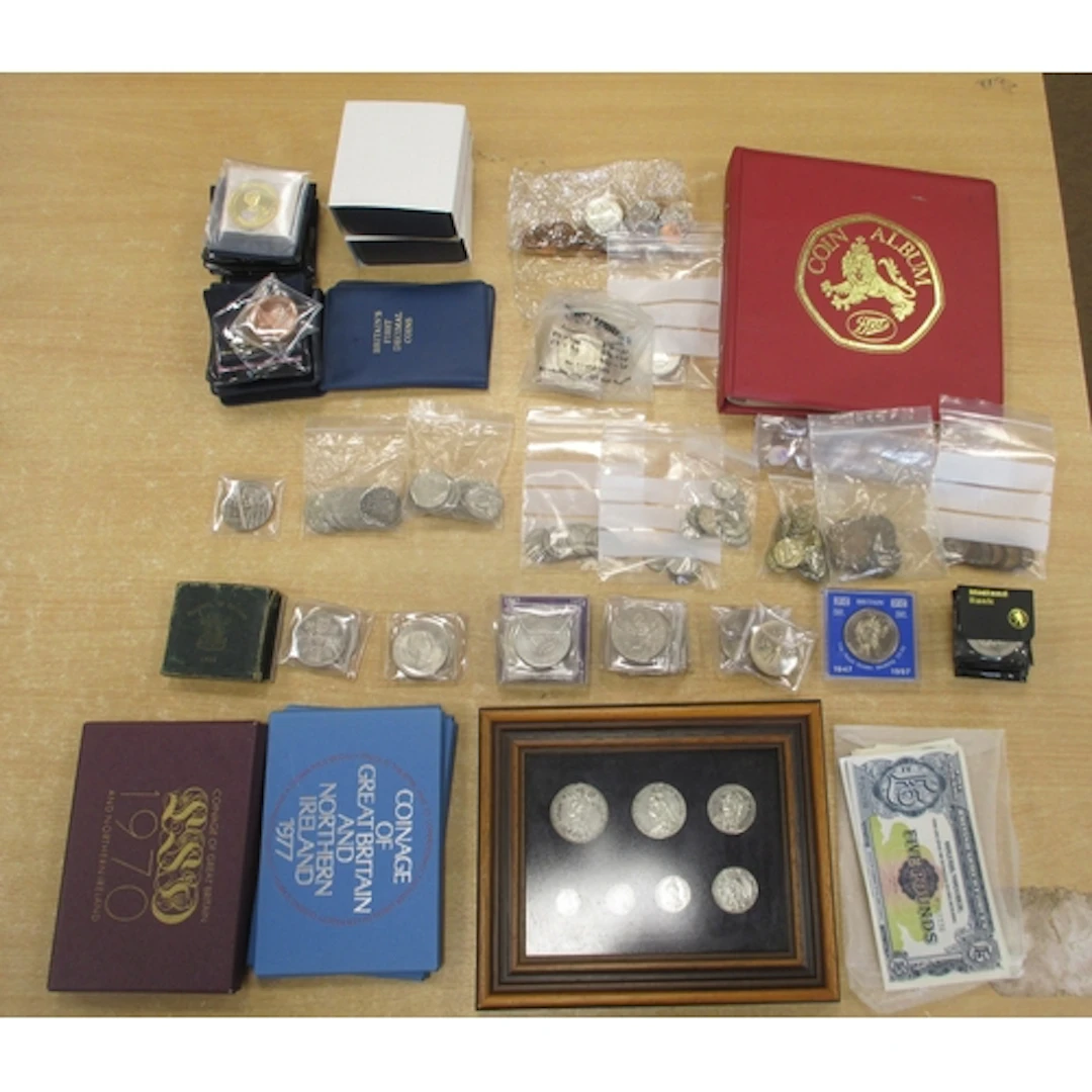 Collection including GB proof year sets 1970 (2), 1977 (2) F...