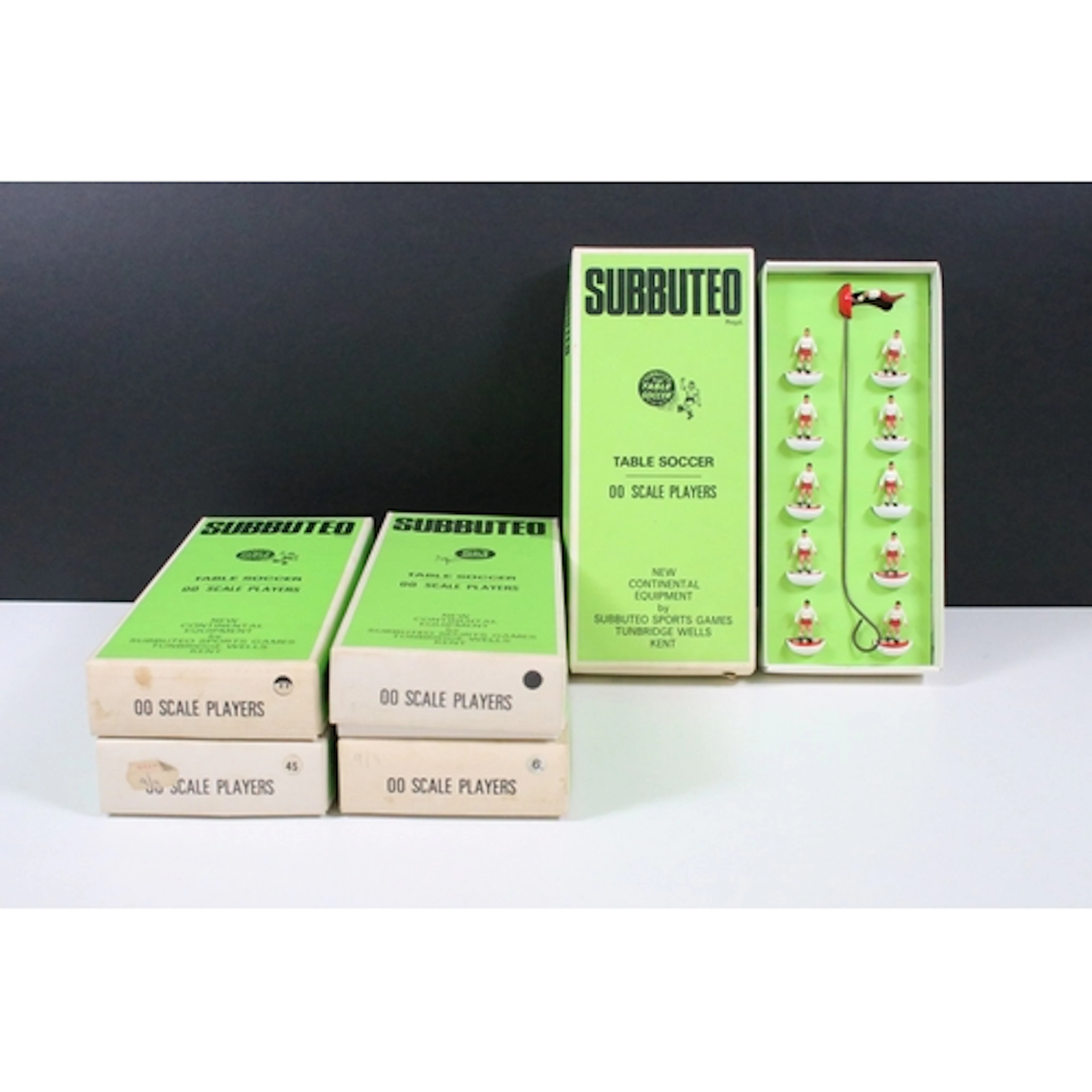 Subbuteo - Five boxed HW Subbuteo teams to include 45 Hibern...