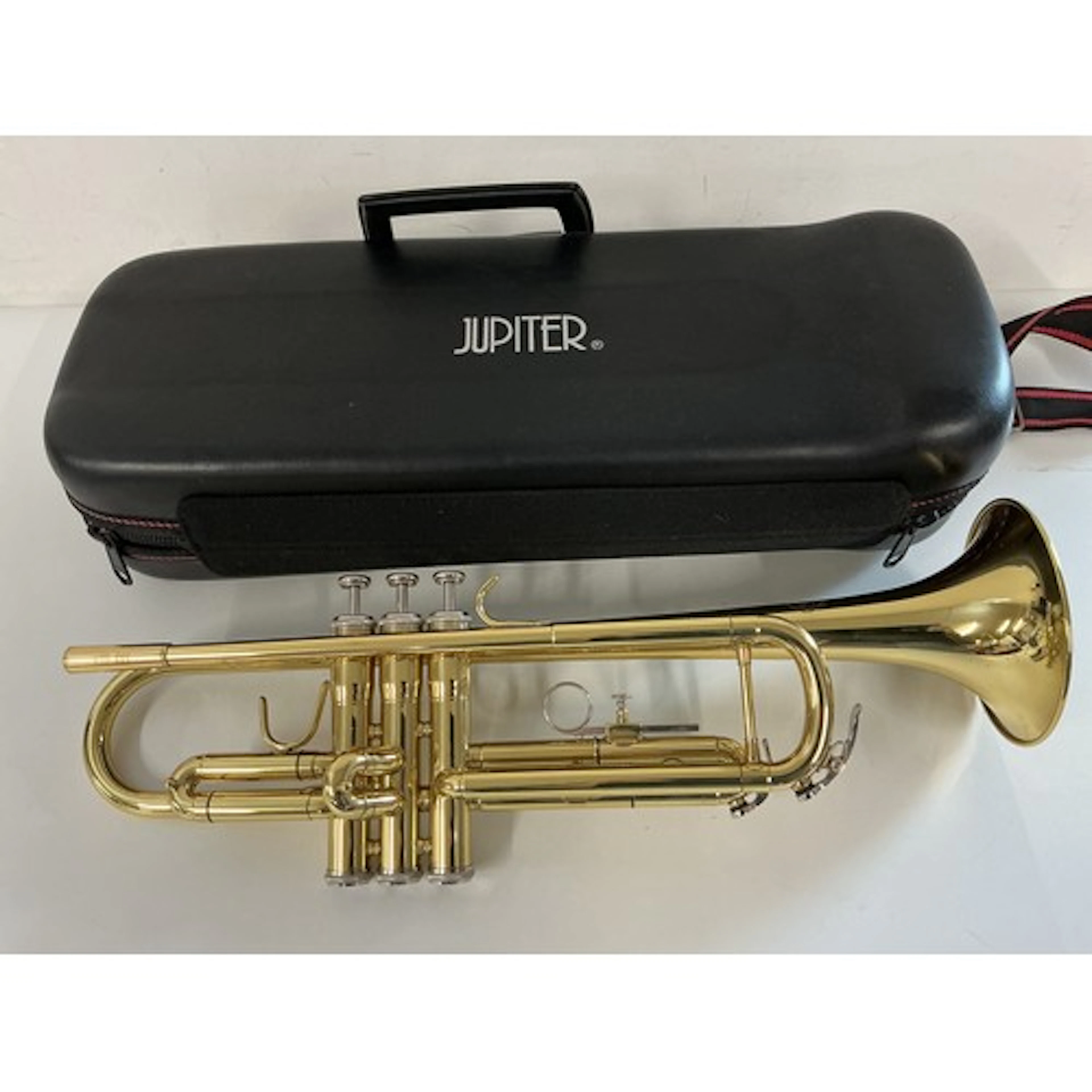 A Jupiter trumpet, no mouthpiece. Comes with original hard c...