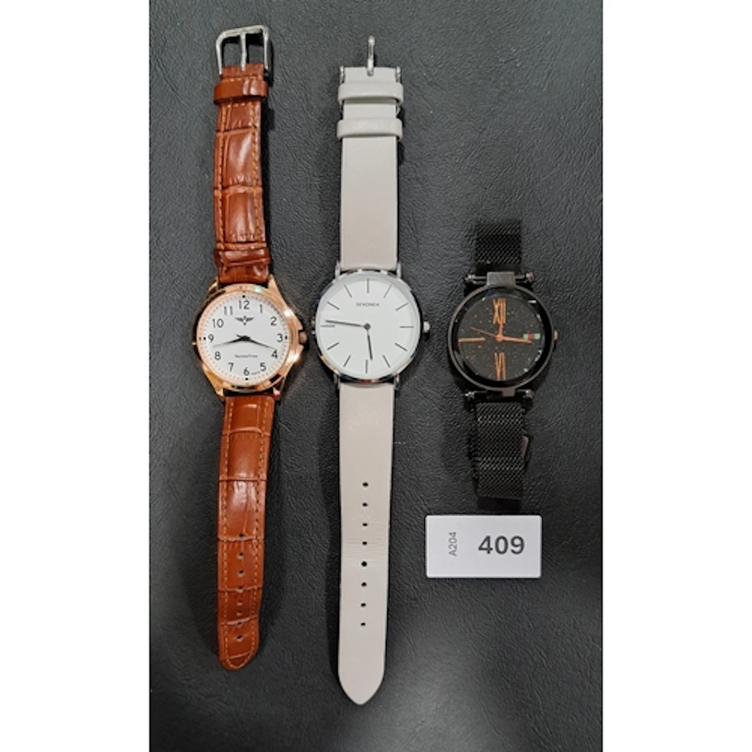 THREE WRISTWATCHES comprising Sekonda model 2686 (ticking), ...