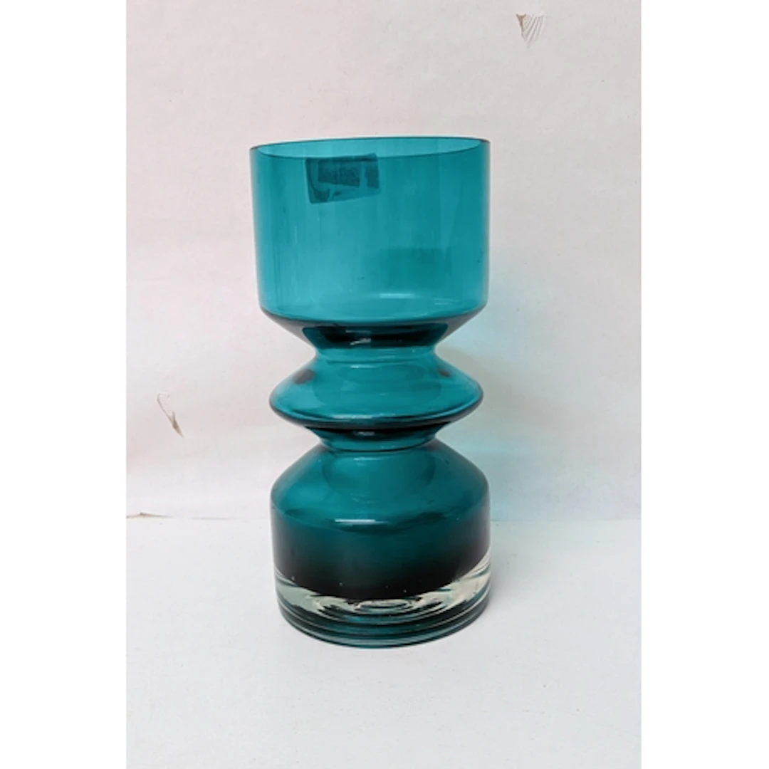 A vintage teal glass Finnish Rihimaki Art Glass Vase, model ...