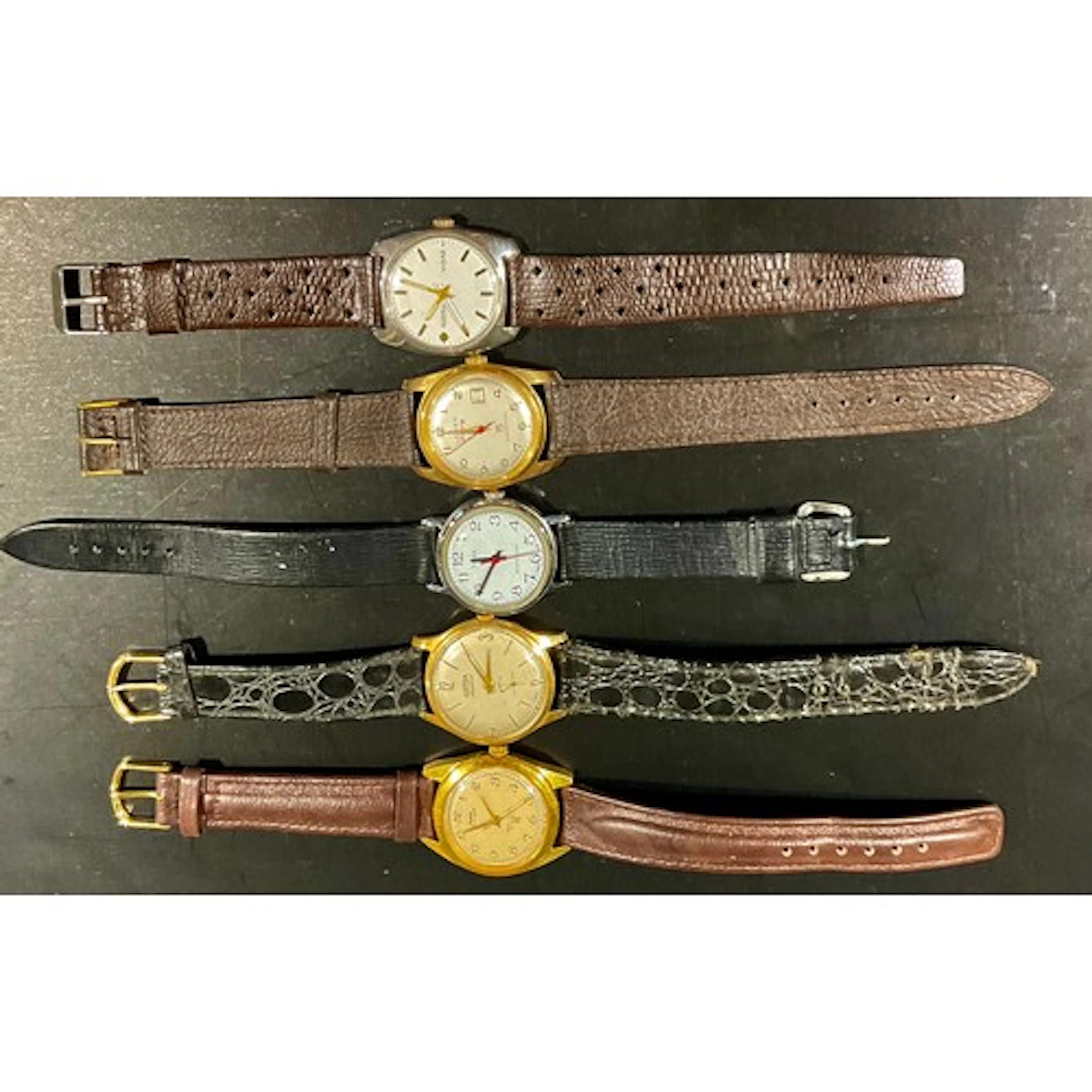 A selection of gent's wristwatches, five altogether, to inc...
