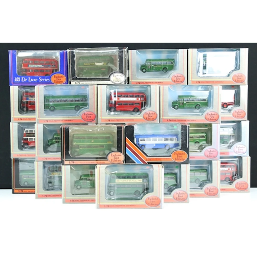30 Boxed EFE Exclusive First Editions diecast model buses to...