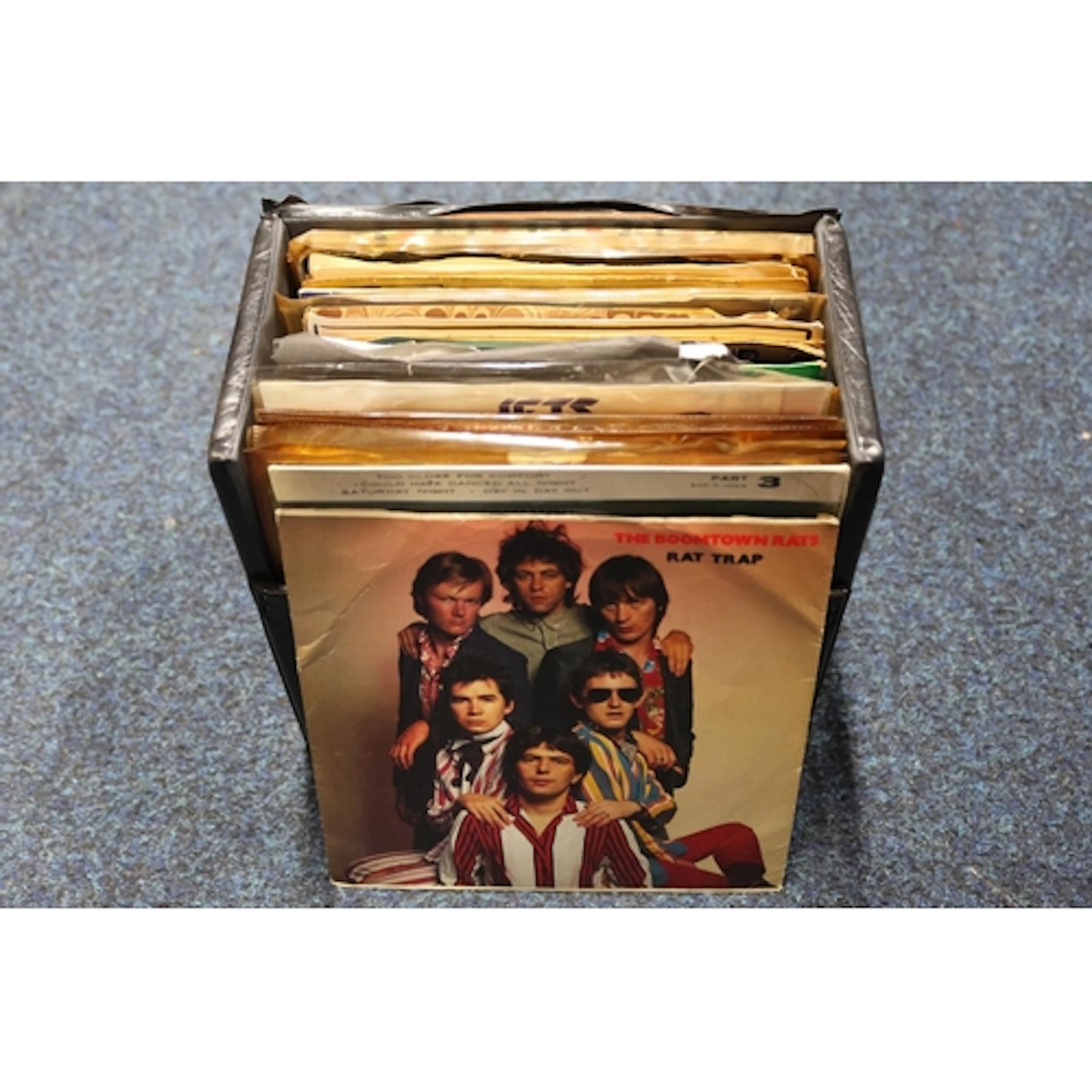 7" singles including Frank Sinatra, The Jets, Pinky & Pe...