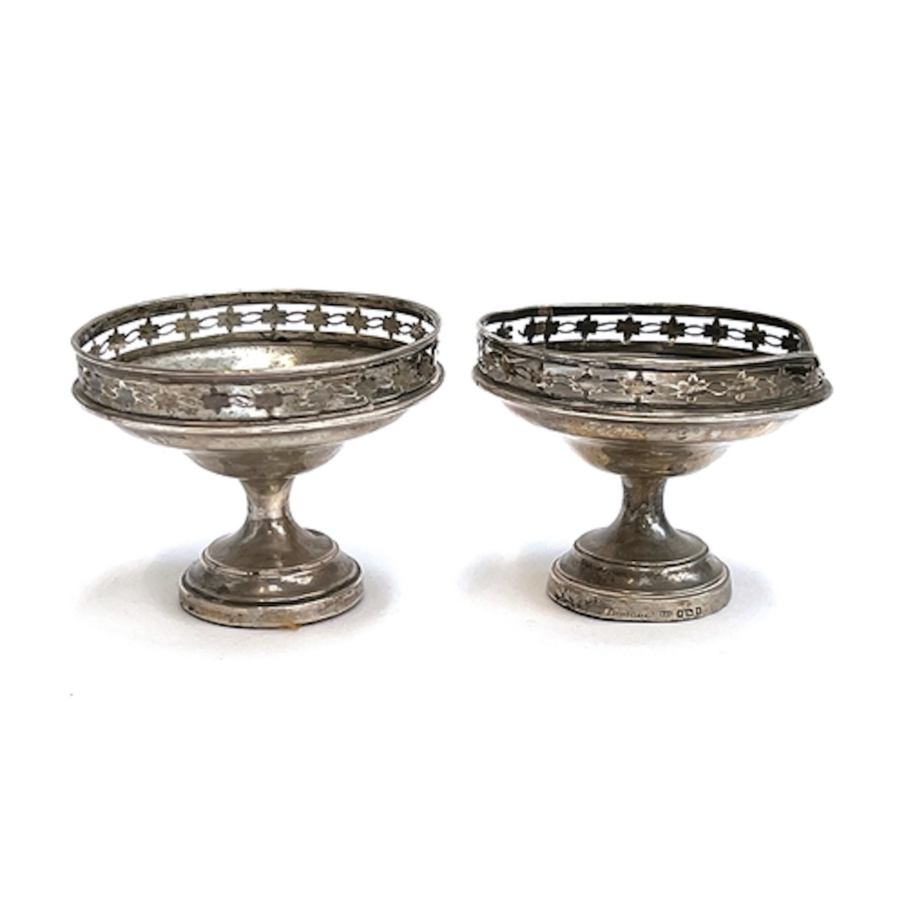 A pair of loaded silver bonbon dishes (one af), Birmingham 1...