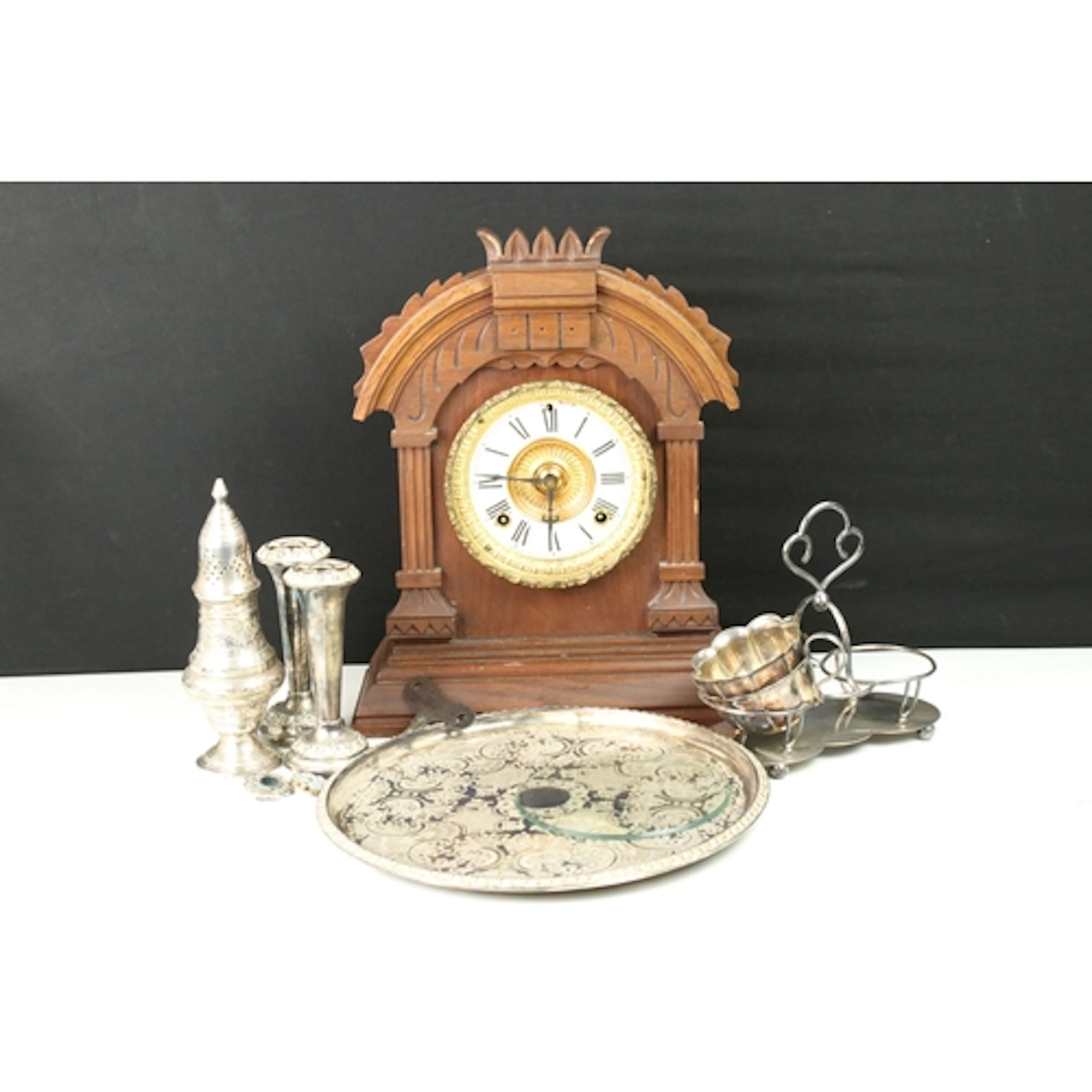 Collection of mixed silver plate to include tray, candlestic...