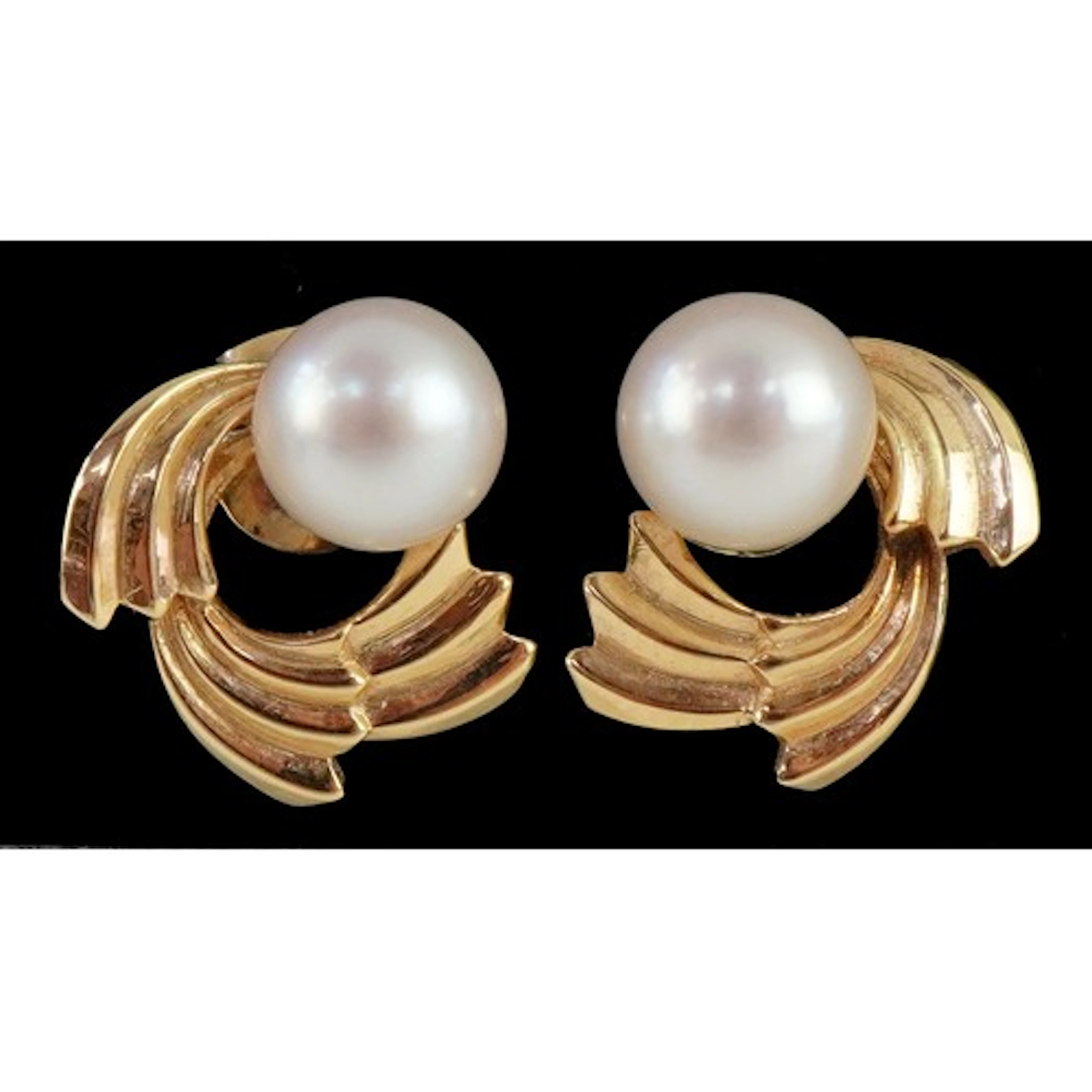 Mikimoto Pearls, pair of 14ct gold cultured pearl stud earri...