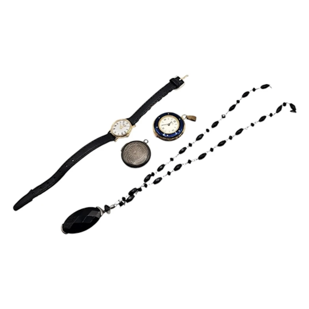 ROTARY, A VINTAGE GOLD PLATE AND MOTHER OF PEARL LADIES’ WRI...