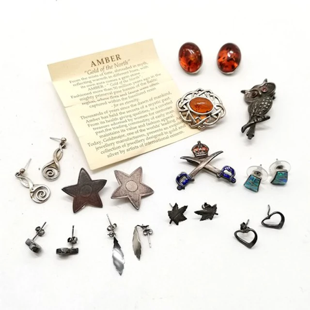 Qty of silver jewellery inc Ola Gorie drop earrings, amber b...