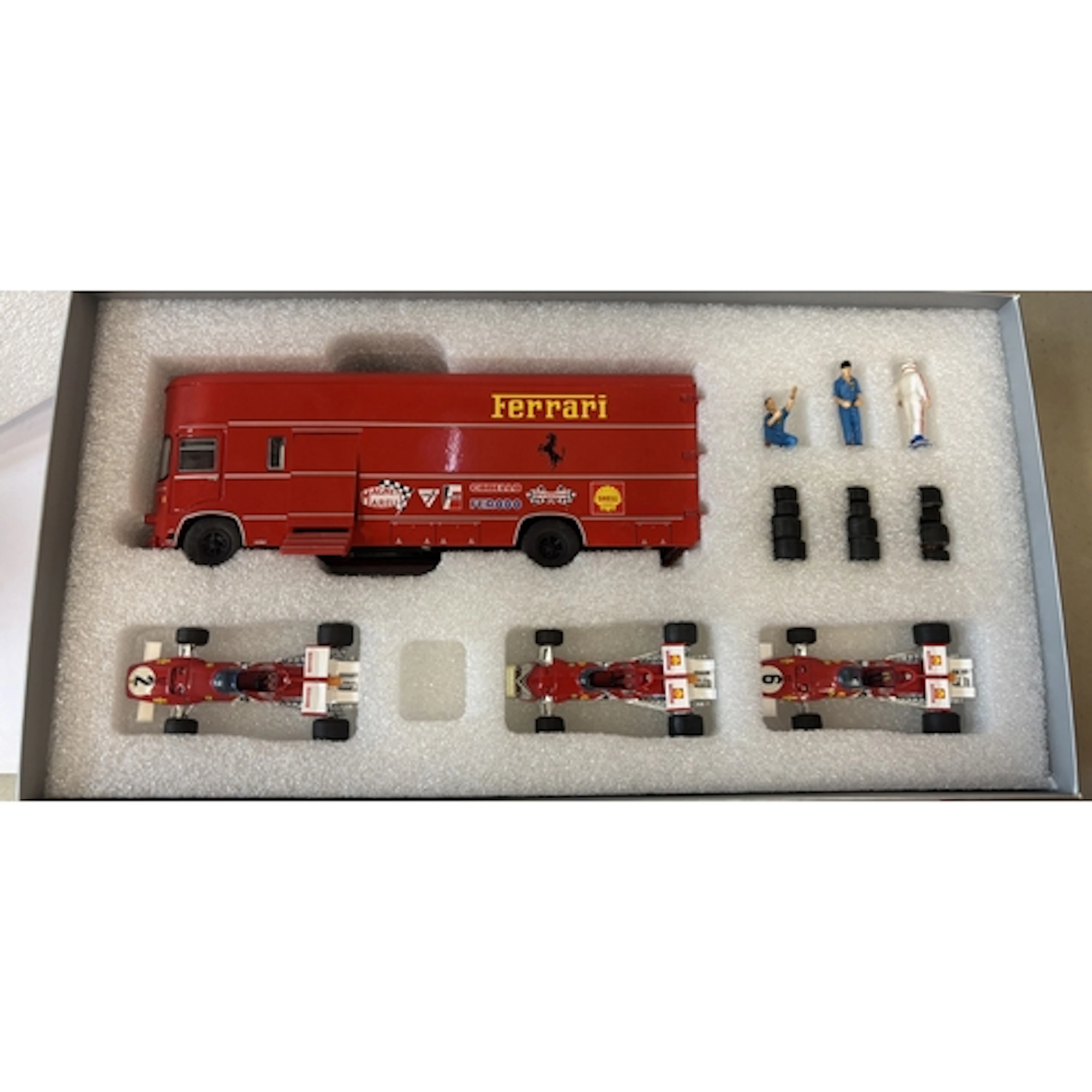 Brumm. 1:43 scale pair of model G.P. Italia Vehicles, genera...