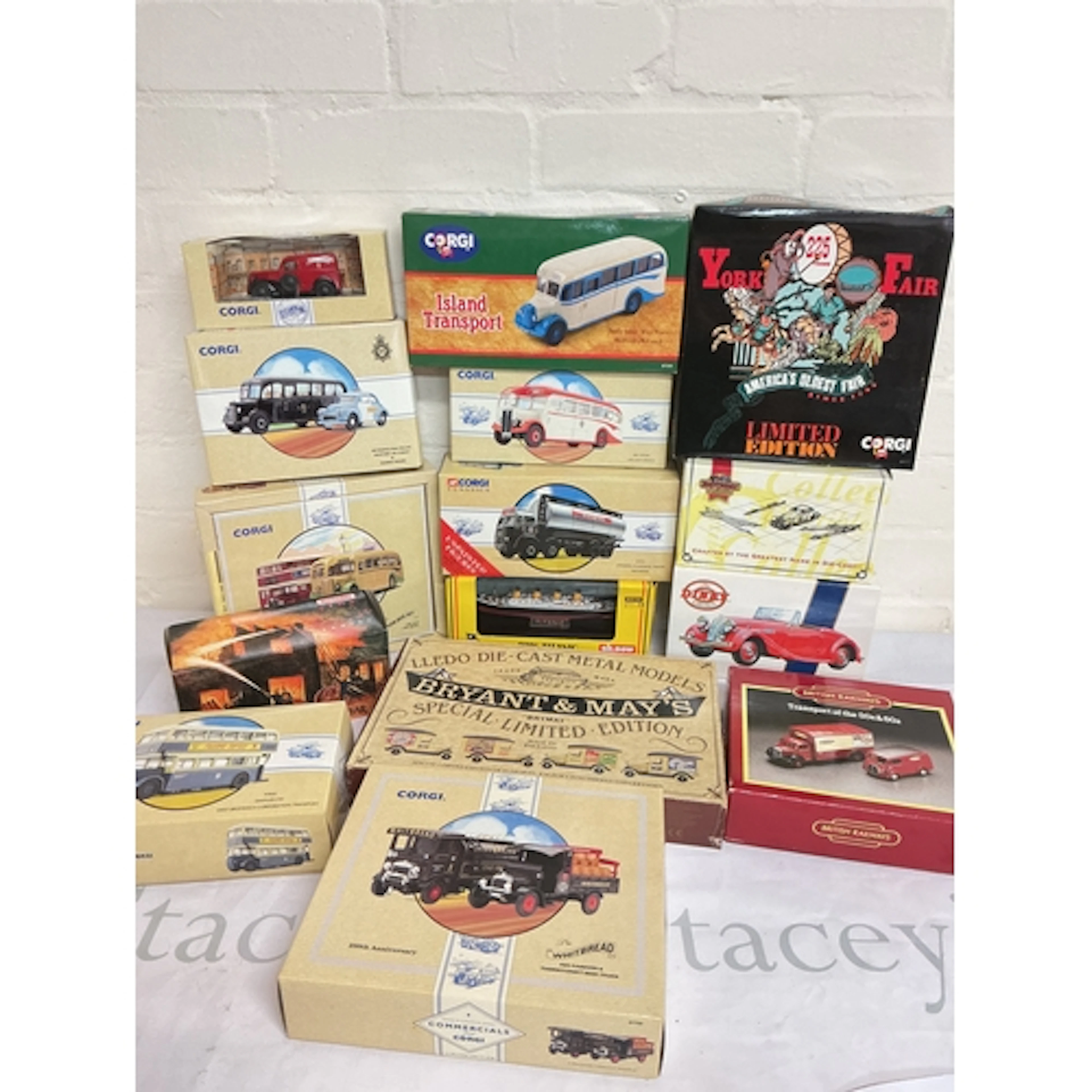 A Collection Of Boxed Corgi Classics, Matchbox Models Of Yes...