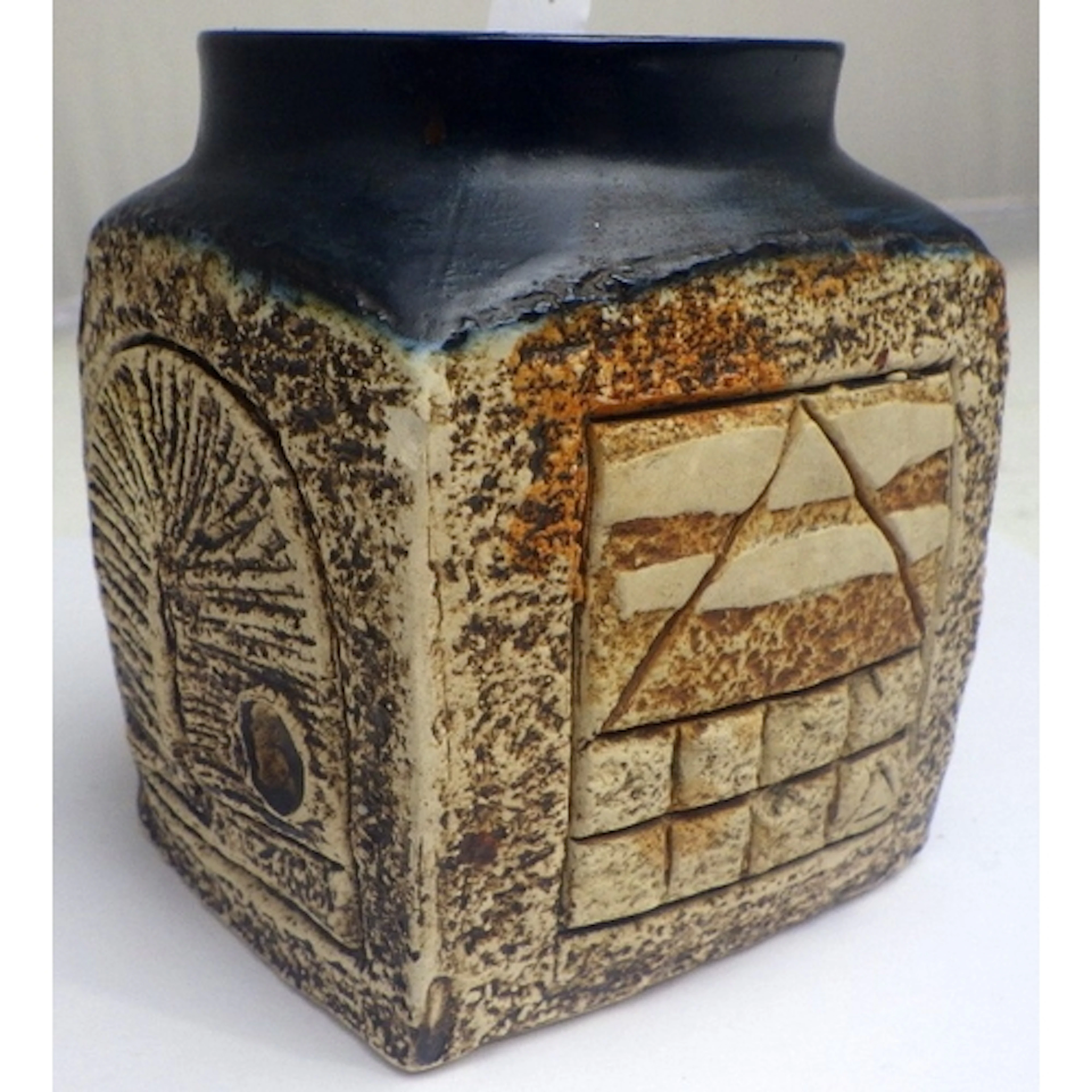 A Troika square vase, 10cm tall
